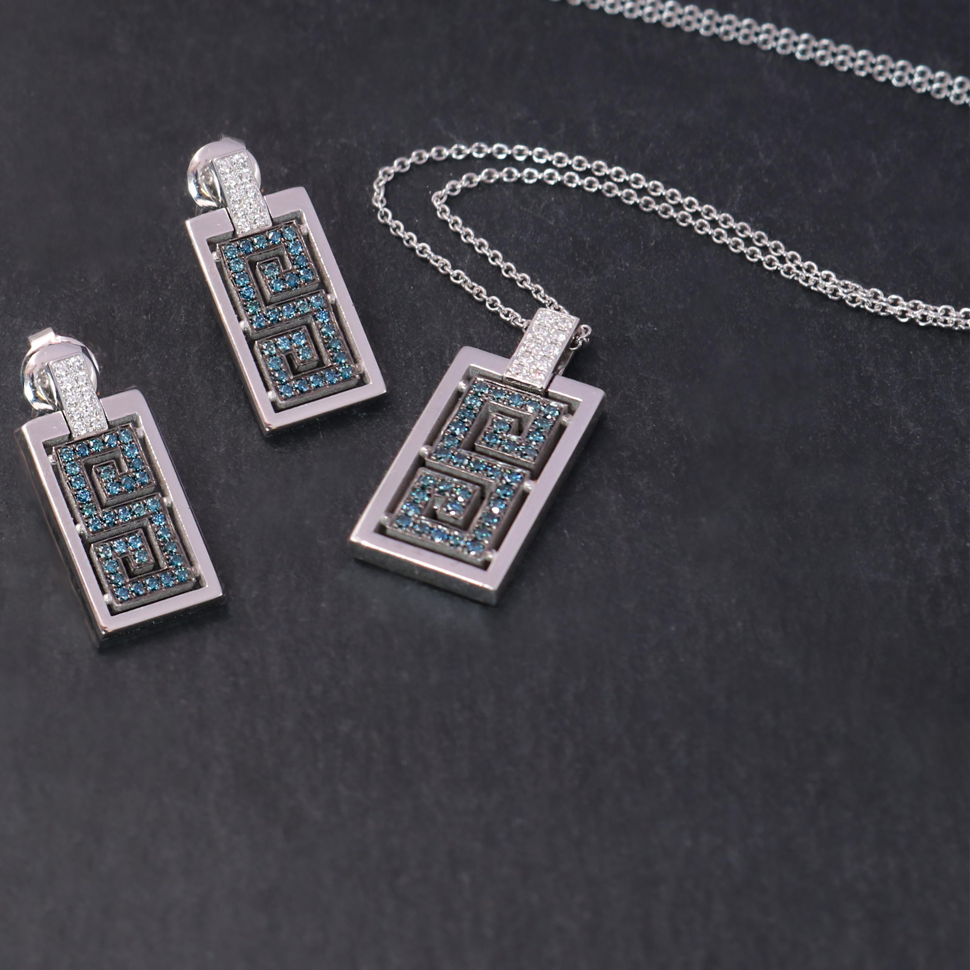 da uomo o donna Ciondolo con diamante blu Georgios Collections in oro bianco 18 carati con design a chiave greca in vendita