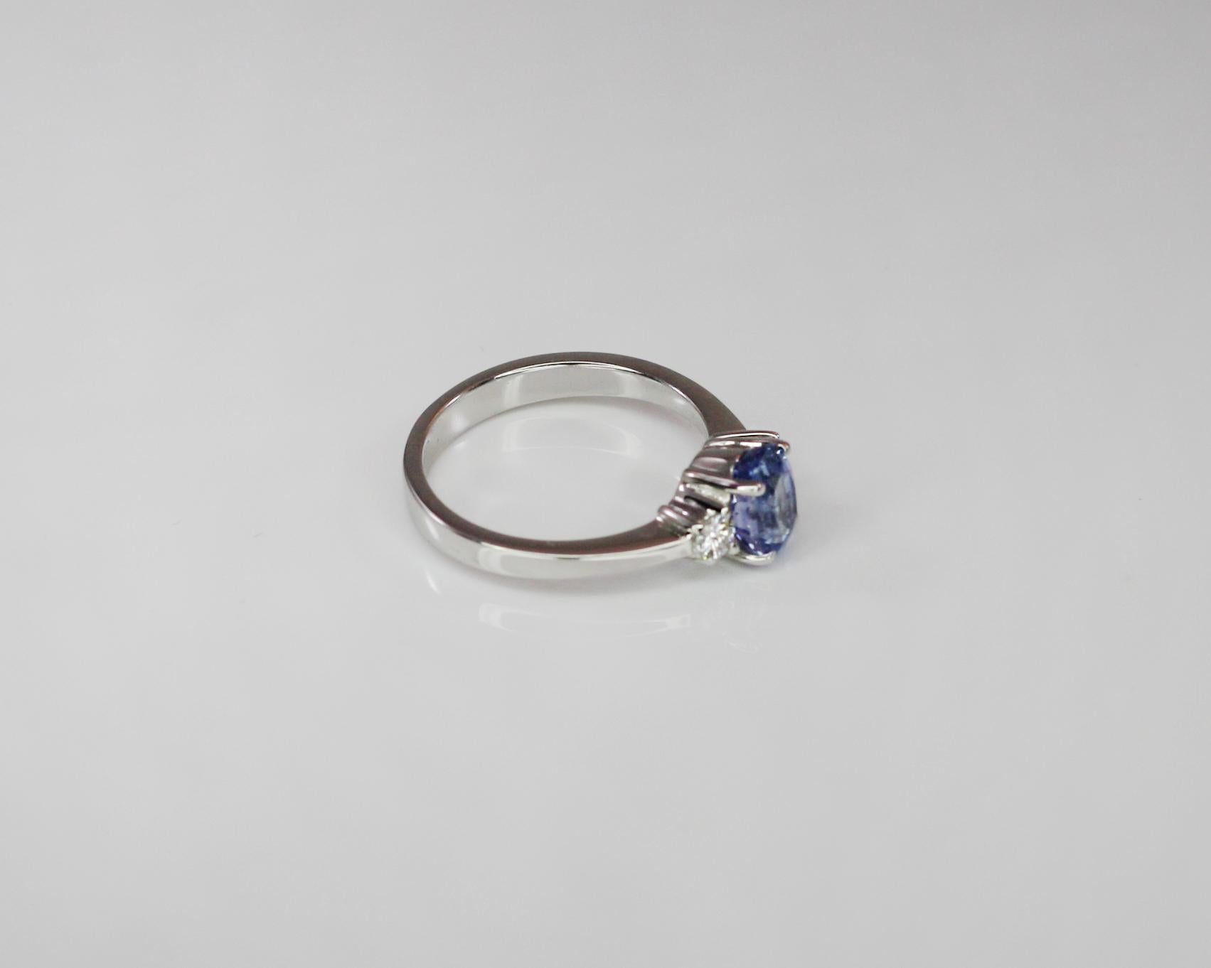 Georgios Collections 18 Karat White Gold Oval Natural Sapphire and Diamond Ring In New Condition For Sale In Astoria, NY