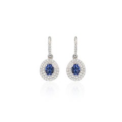 Georgios Collections 18 Karat Weißgold Ovale Saphir-Ohrringe mit Diamanten