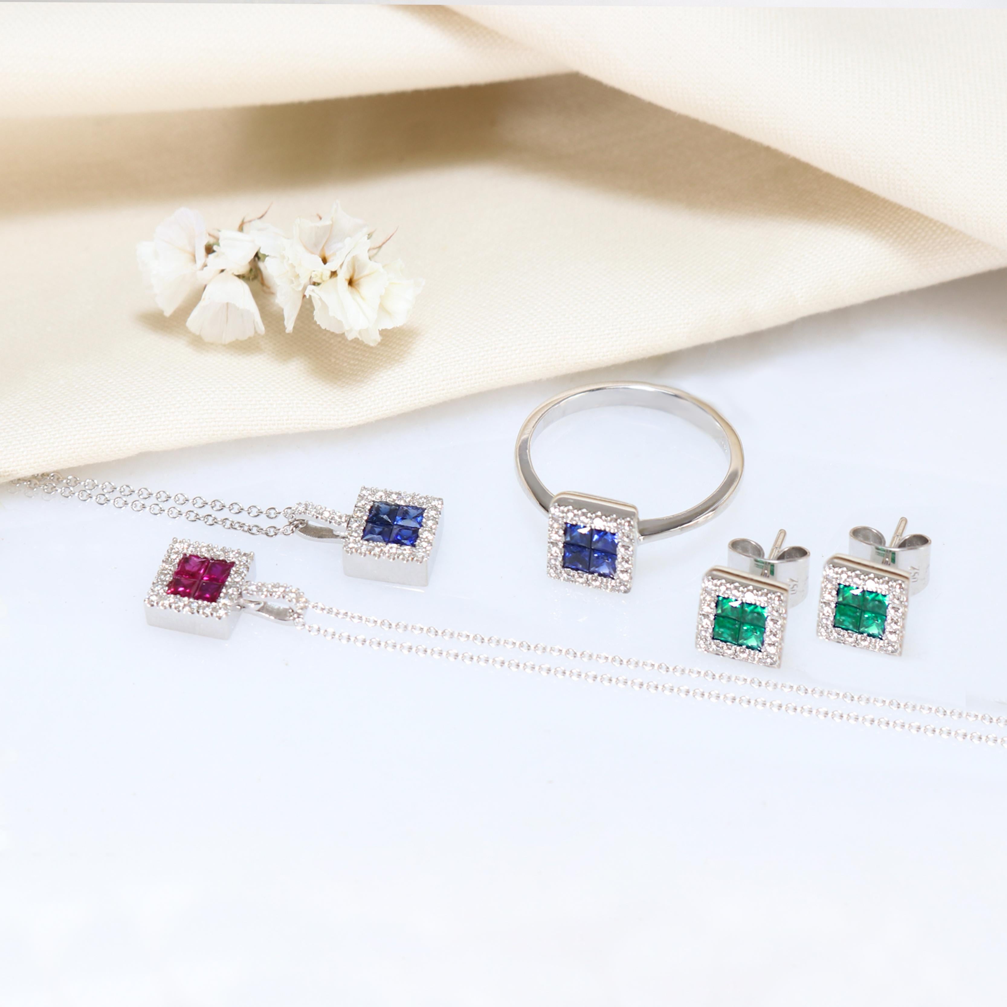 Georgios Collections Boucles d'oreilles en or blanc 18 carats avec émeraudes carrées et diamants Pour femmes en vente