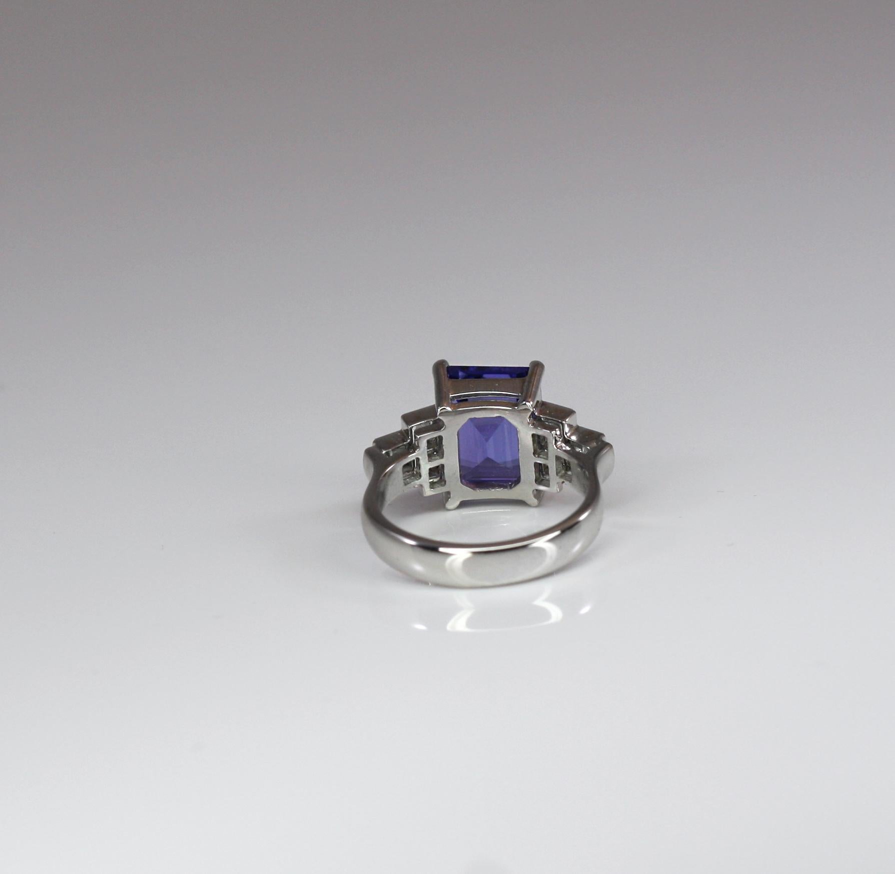Women's Georgios Collections 18 Karat White Gold Tanzanite Solitaire Ring with Diamonds For Sale