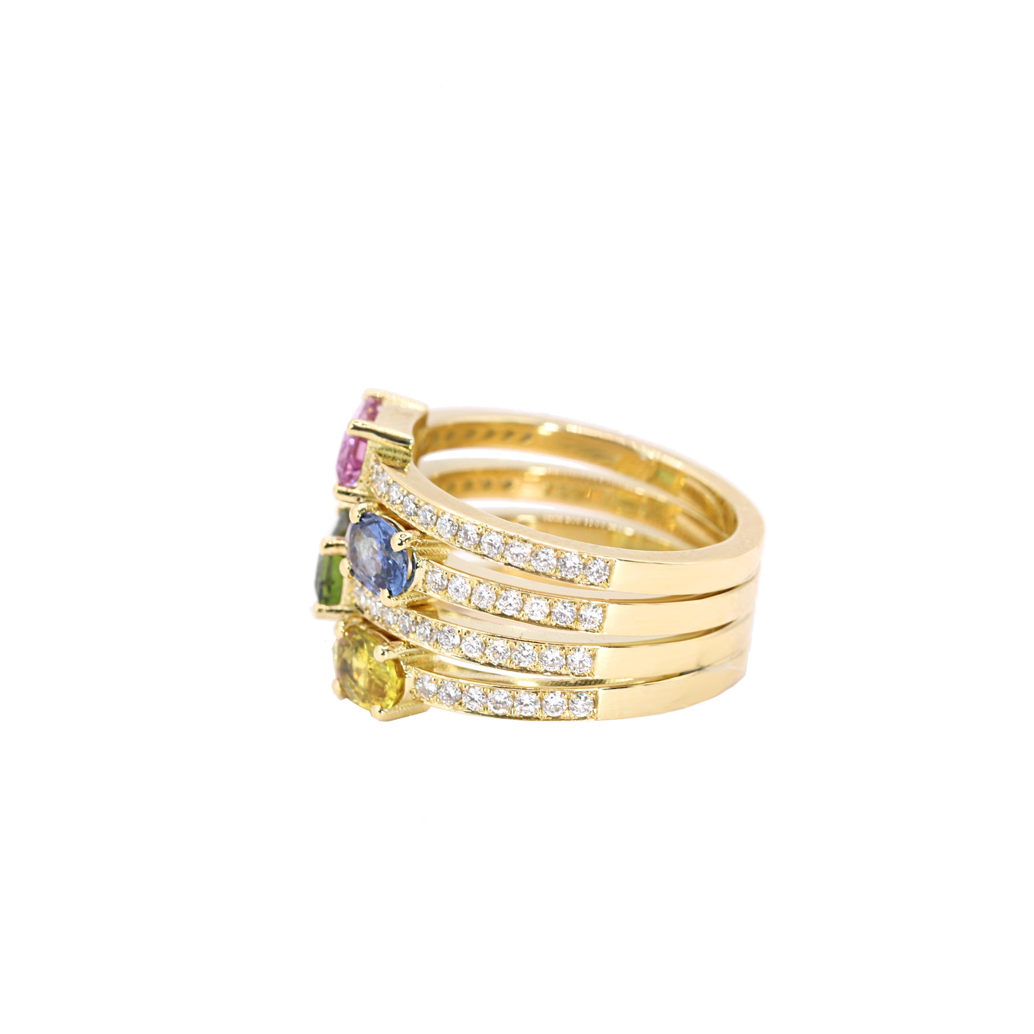 Contemporain Georgios Collections, bague en or jaune 18 carats, diamants et saphirs multicolores en vente