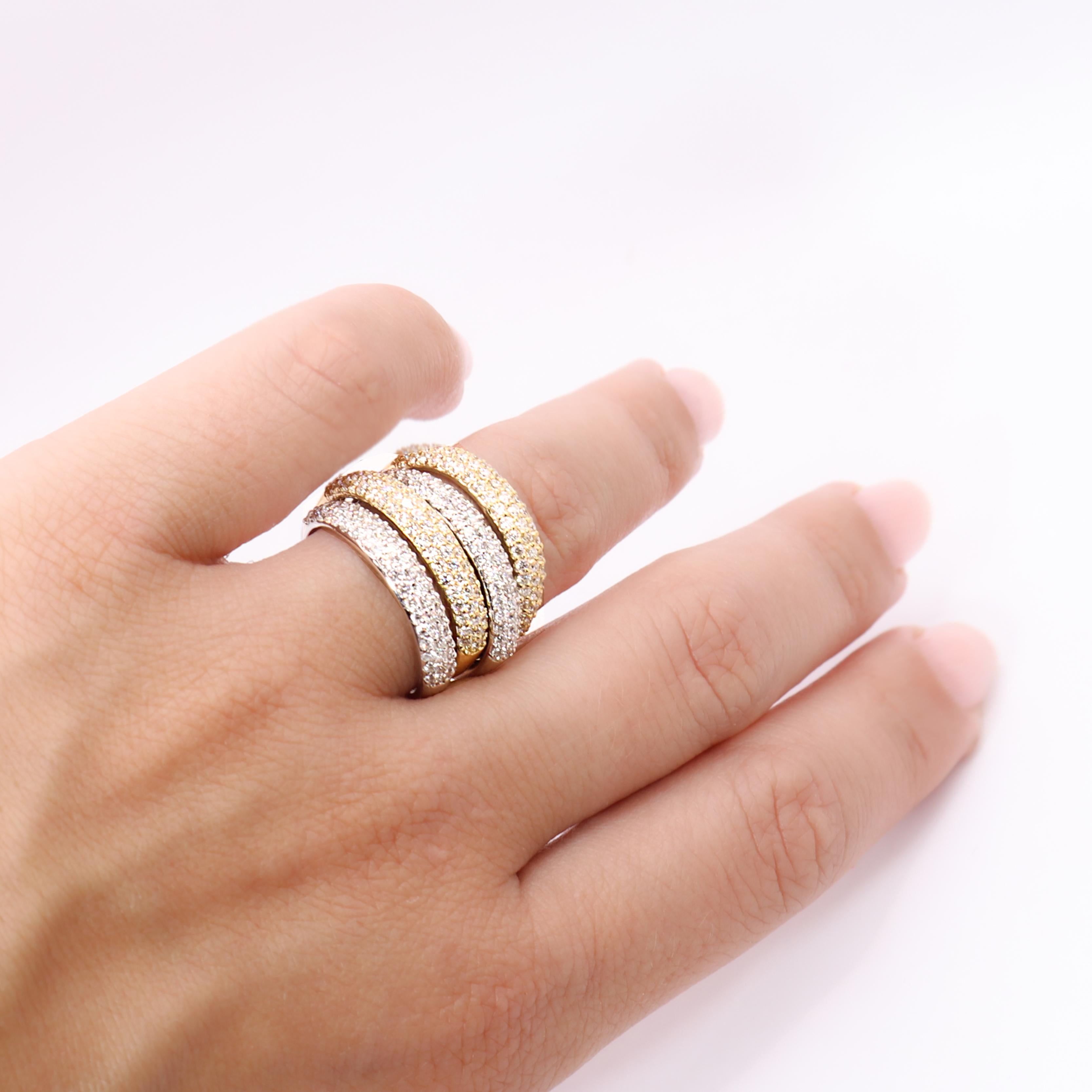 Women's Georgios Collections 18 Karat Yellow and White Gold Ring with Brilliant Diamonds For Sale