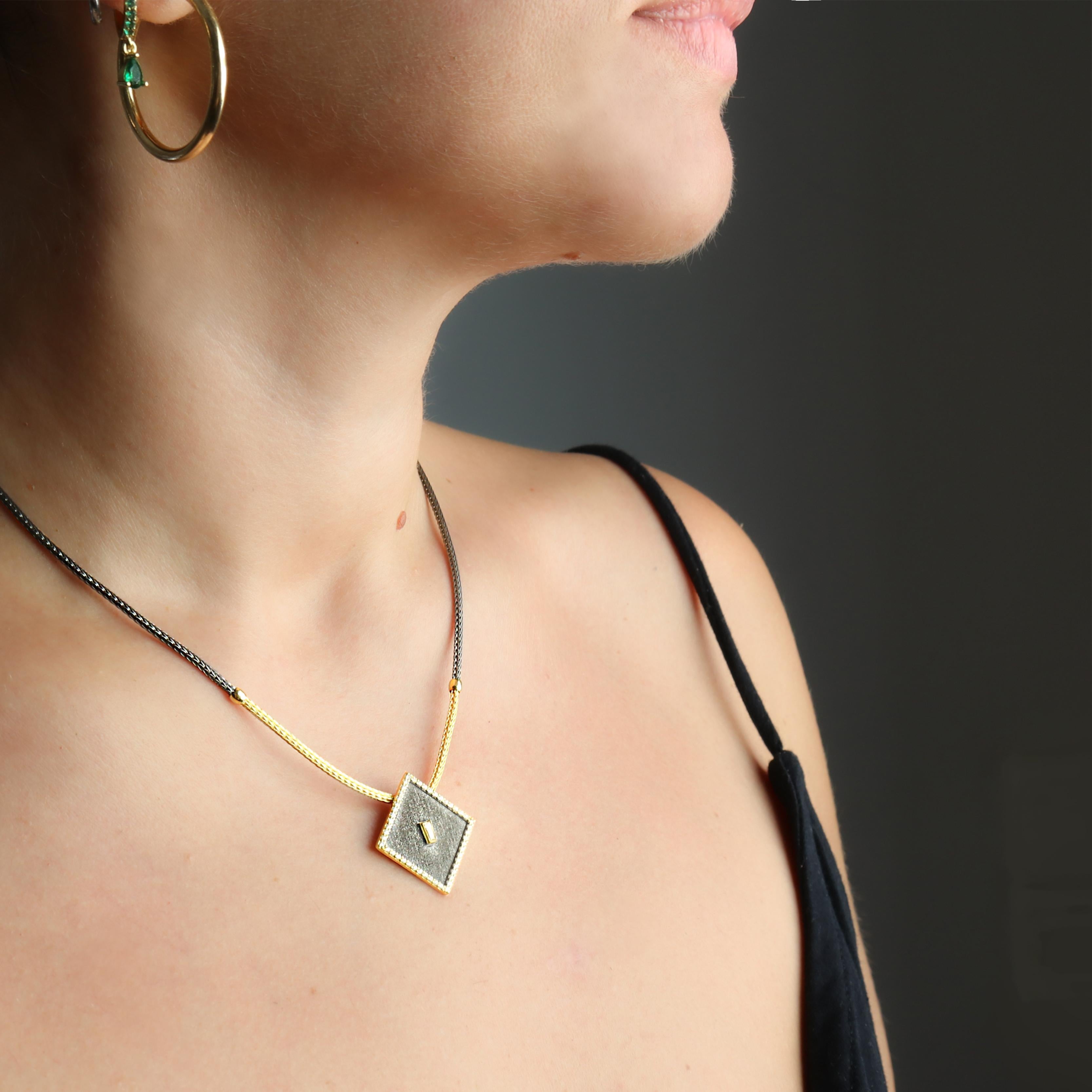 Georgios Collections Pendentif en or jaune 18 carats avec diamants baguettes et rhodium en vente 3
