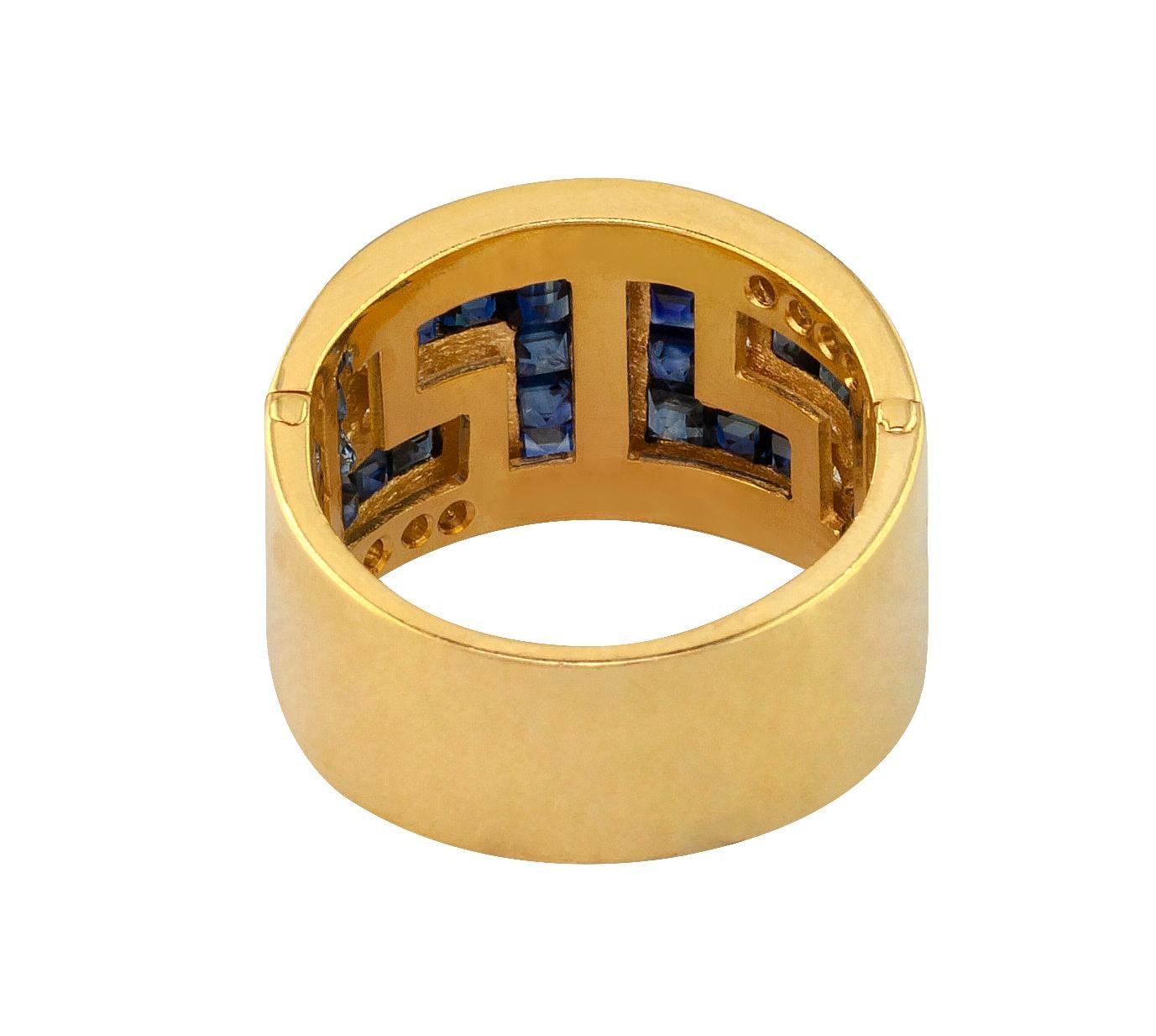 Classical Greek Georgios Collections 18 Karat Yellow Gold Black White Diamonds Sapphire Key Ring For Sale