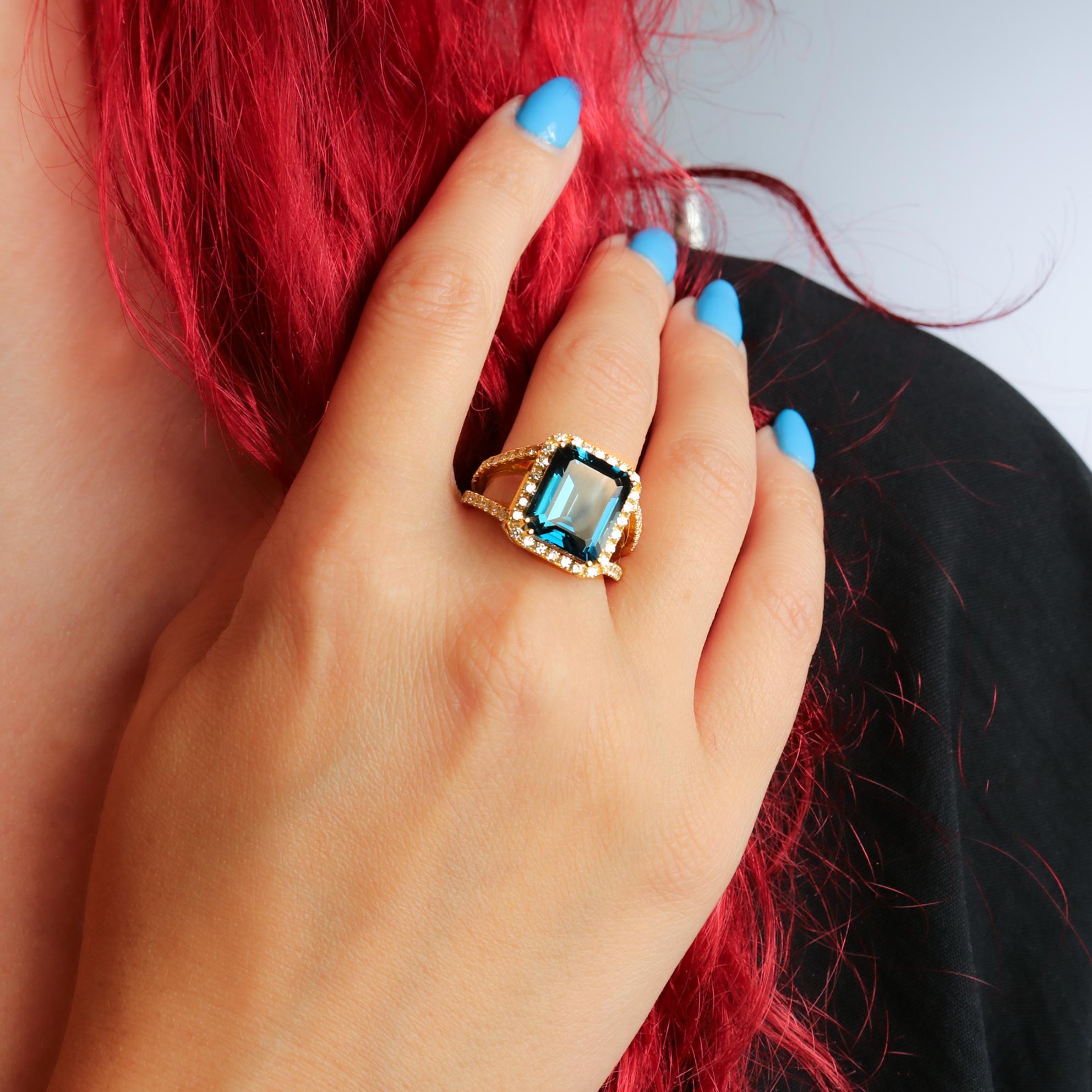 Georgios Collections 18 Karat Yellow Gold Blue Topaz Ring with Diamonds For Sale 4