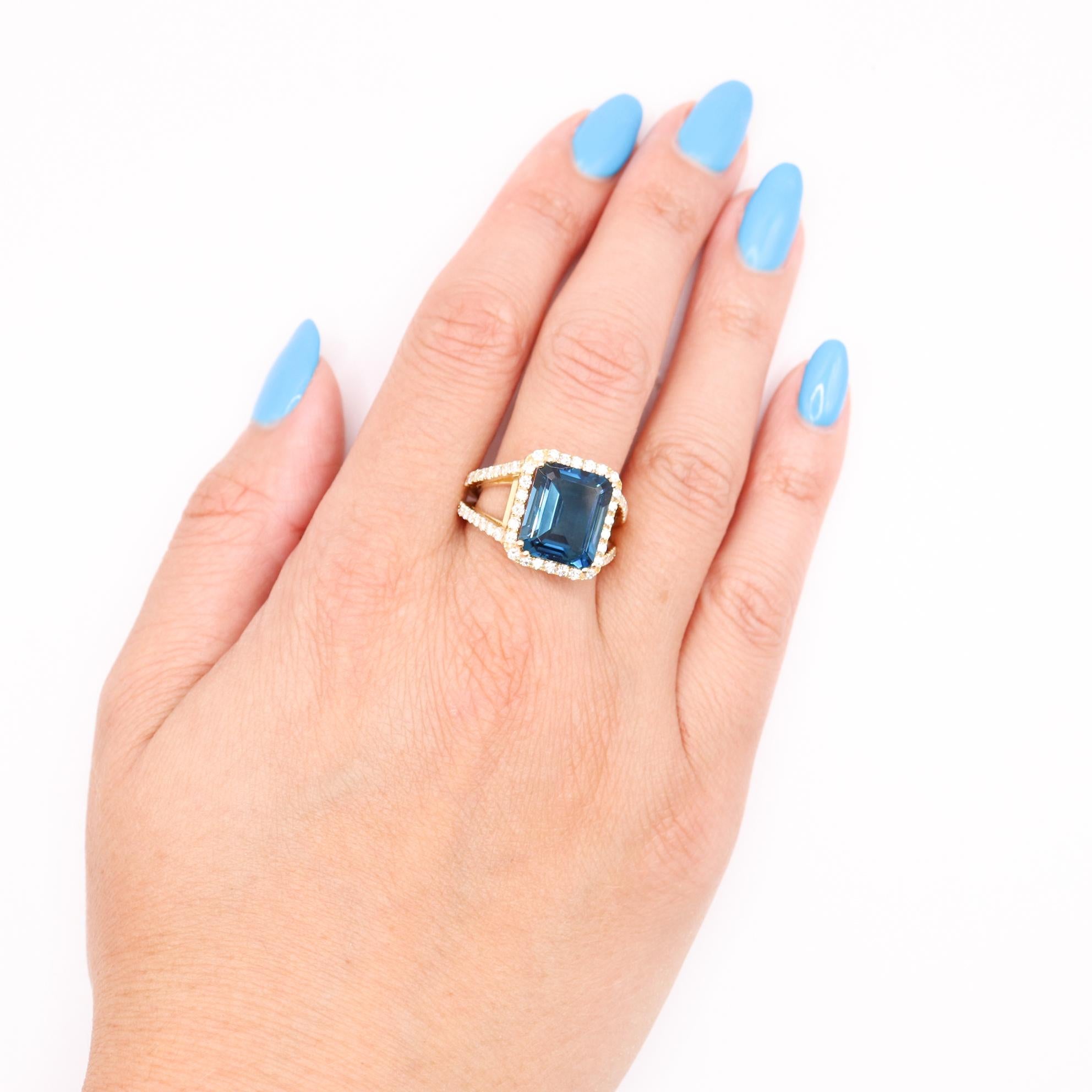 Georgios Collections 18 Karat Yellow Gold Blue Topaz Ring with Diamonds For Sale 1