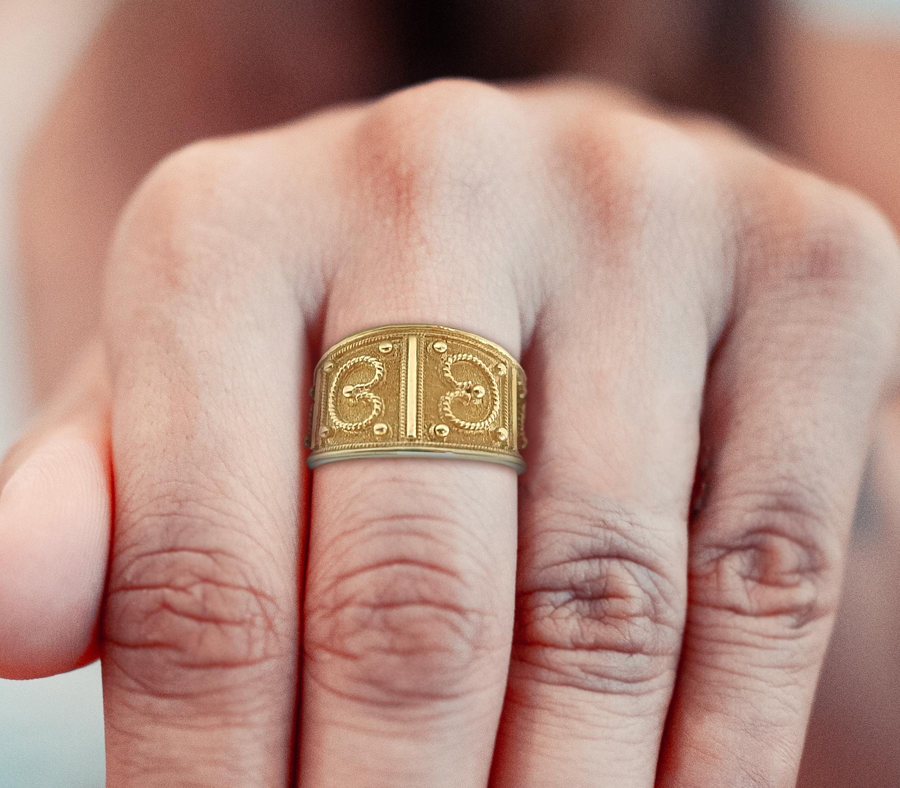 Georgios Kollektionen Granulierter Ring aus 18 Karat Gelbgold im byzantinischen Stil im Angebot 6