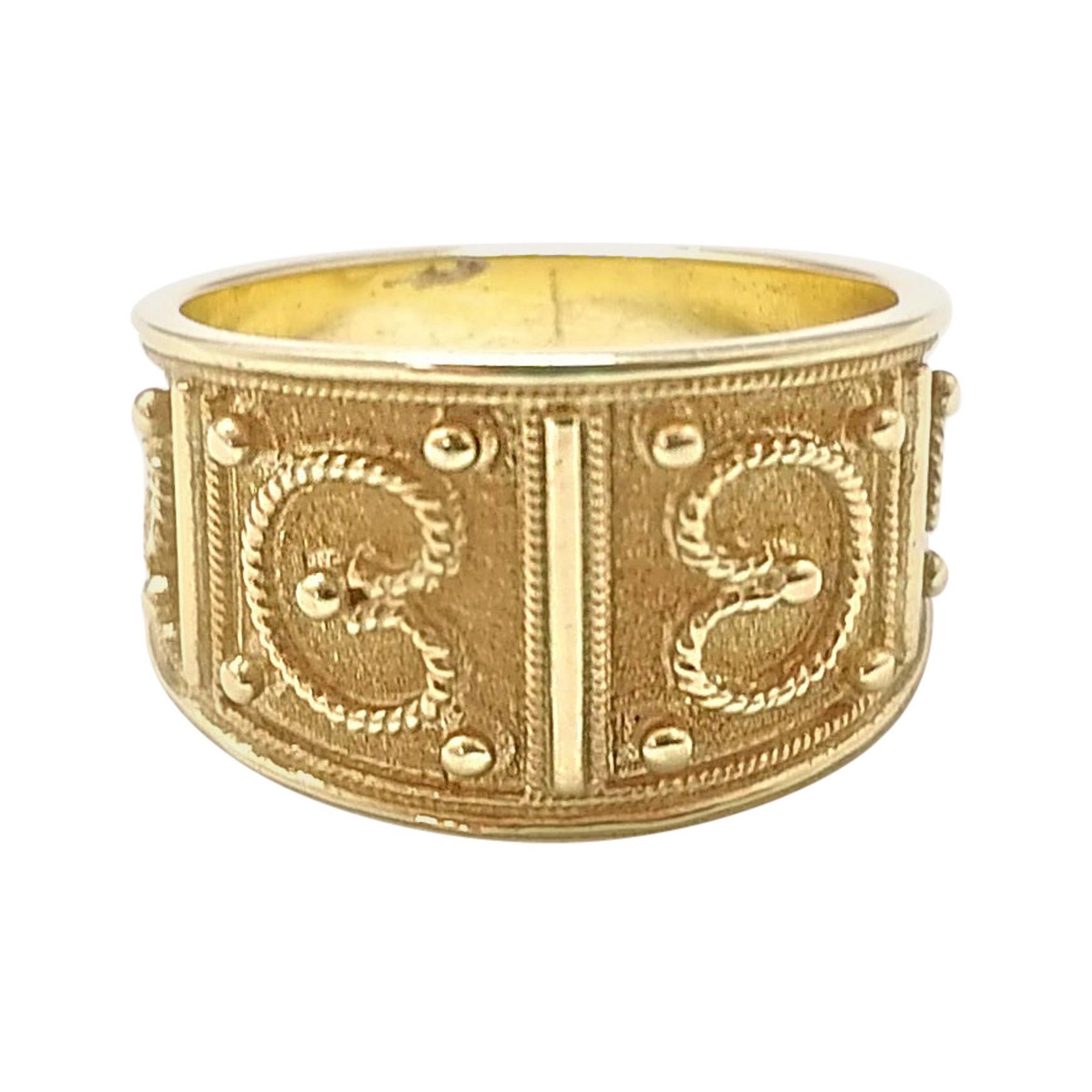 Georgios Kollektionen Granulierter Ring aus 18 Karat Gelbgold im byzantinischen Stil im Angebot