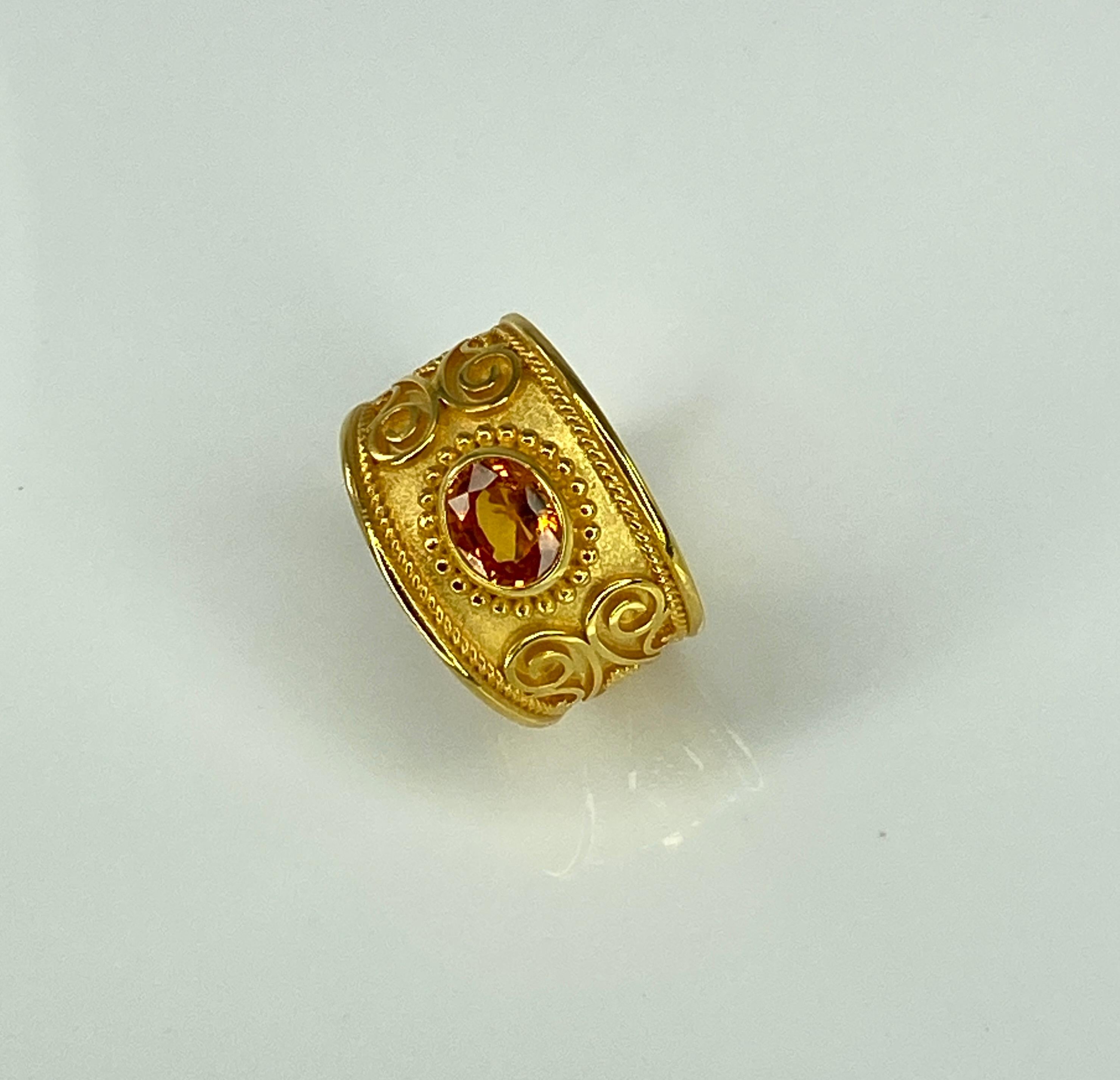 Bague collection Georgios en or jaune 18 carats de style byzantin en saphir orange en vente 8