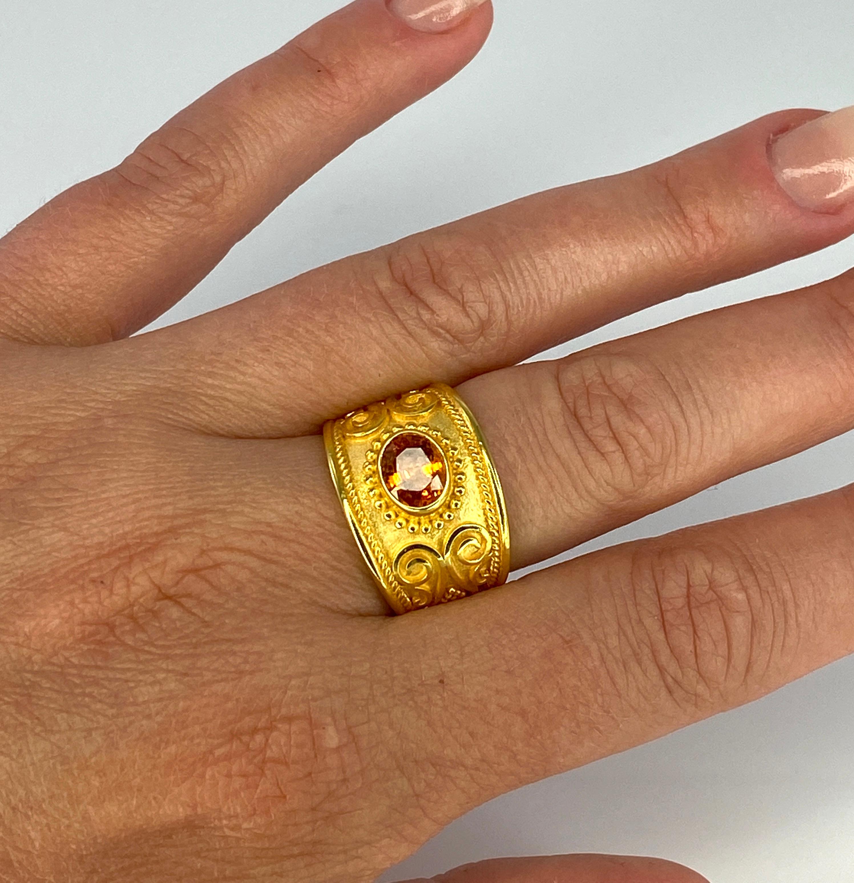 Georgios Kollektionen 18 Karat Gelbgold Byzantinischer Stil Orange Saphir Ring im Angebot 3