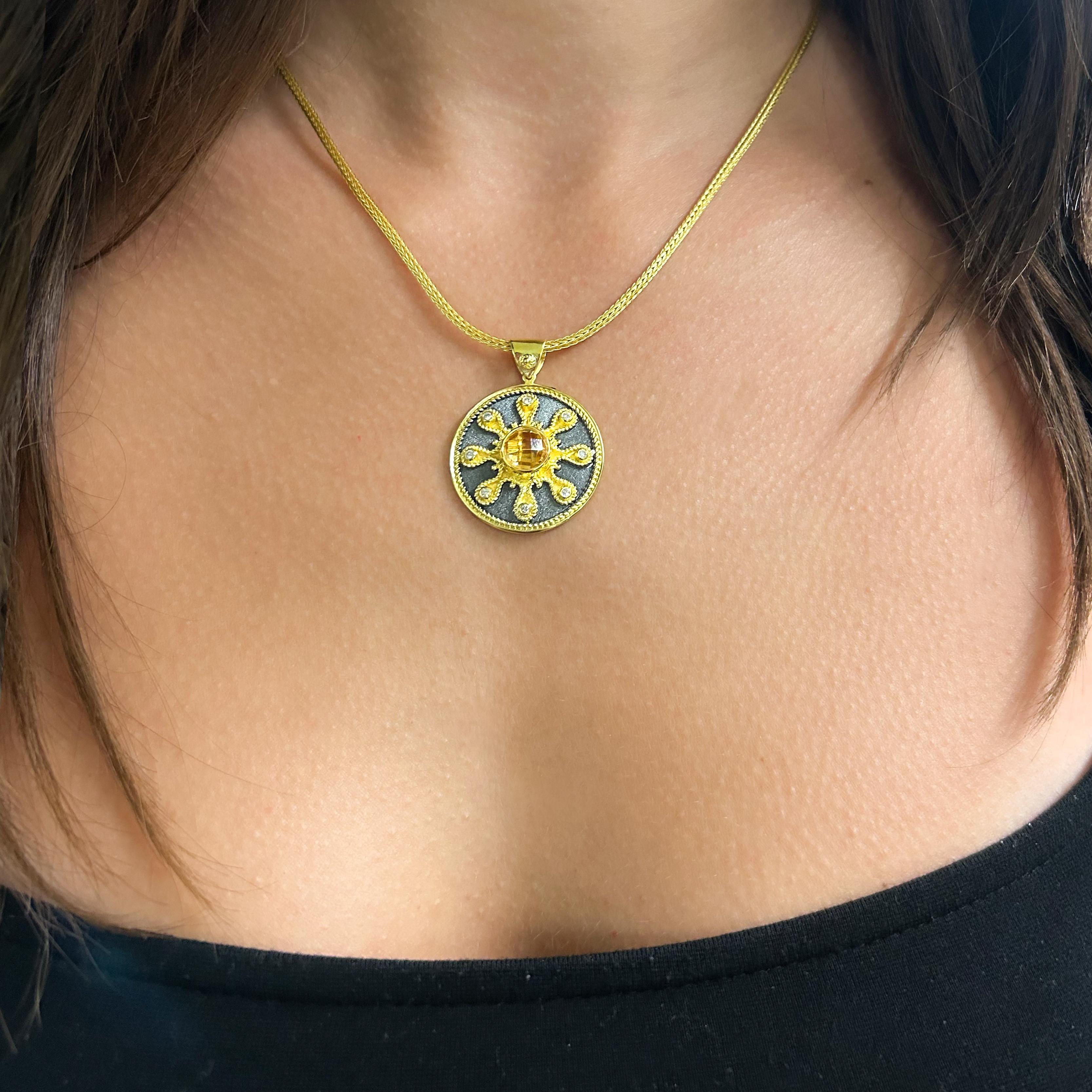 Georgios Collections Pendentif en or jaune 18 carats, citrine et diamant avec chaîne Pour femmes en vente