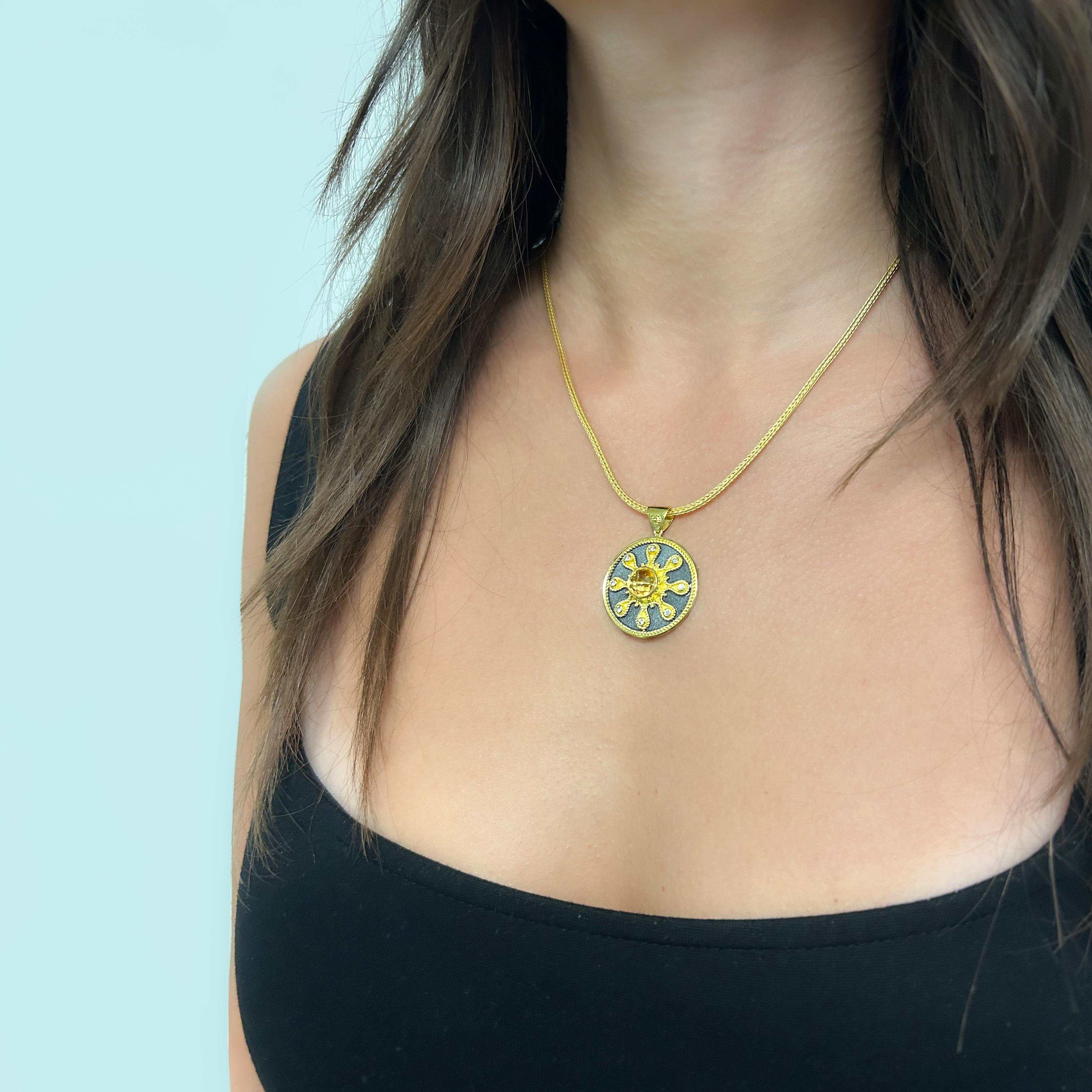 Georgios Collections Pendentif en or jaune 18 carats, citrine et diamant avec chaîne en vente 3