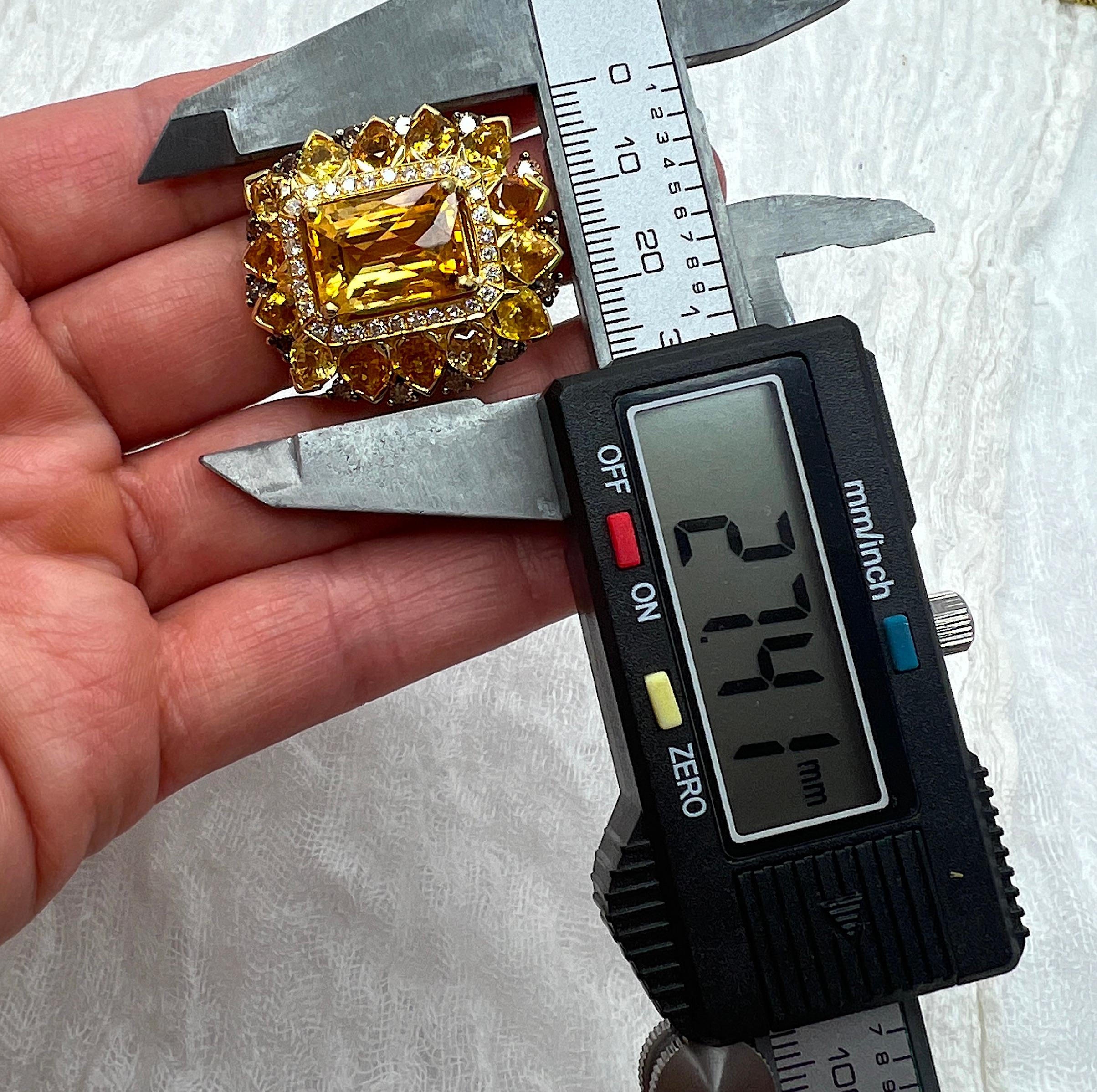 Bague collection Georgios en or jaune 18 carats, citrine, saphir et diamants en vente 8