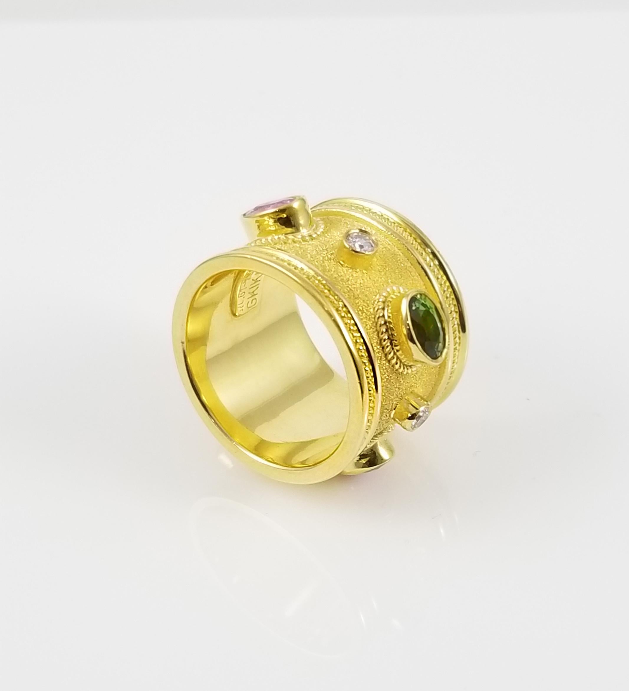 Georgios Kollektionen 18 Karat Gelbgold Diamant Multi Saphir breiter Bandring im Zustand „Neu“ im Angebot in Astoria, NY