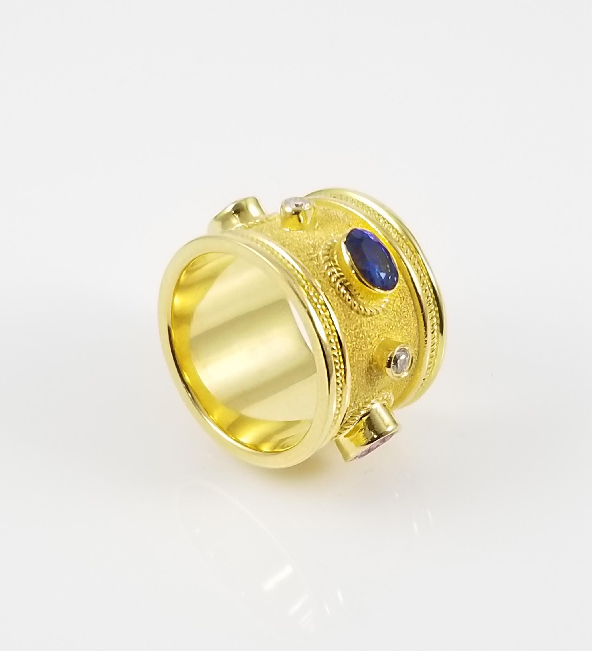 Georgios Kollektionen 18 Karat Gelbgold Diamant Multi Saphir breiter Bandring im Angebot 1