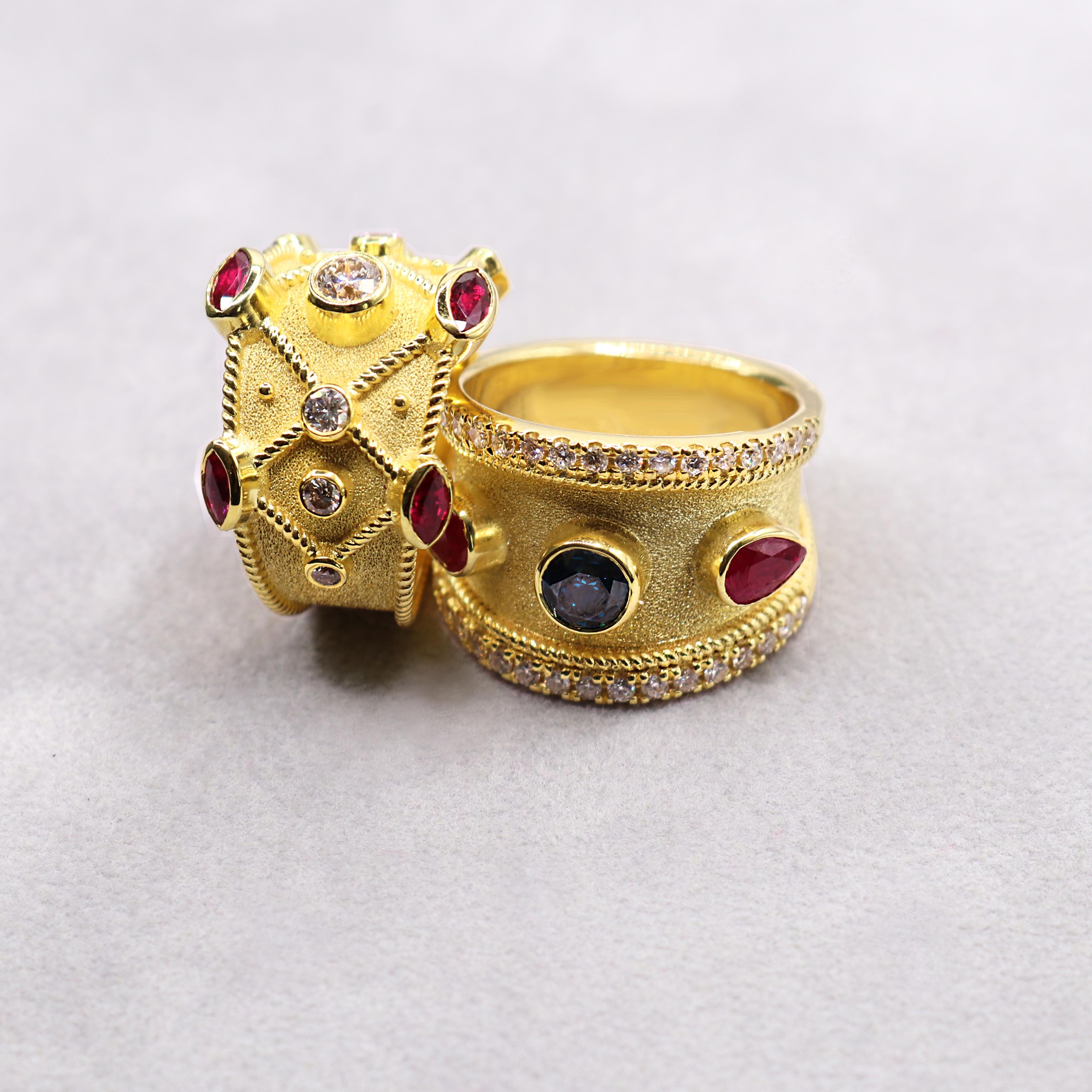 Georgios Collections Anillo de oro amarillo de 18 quilates con diamantes y rubí granulado en venta 2