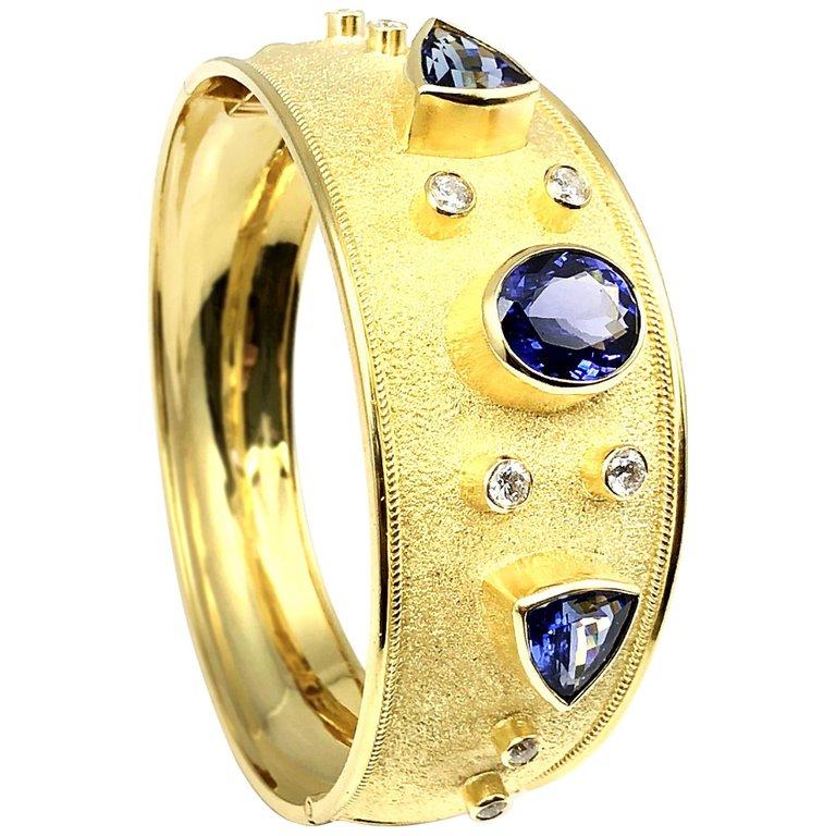 Women's Georgios Collections 18 Karat Yellow Gold Diamond and Tanzanite Bangle Bracelet  For Sale