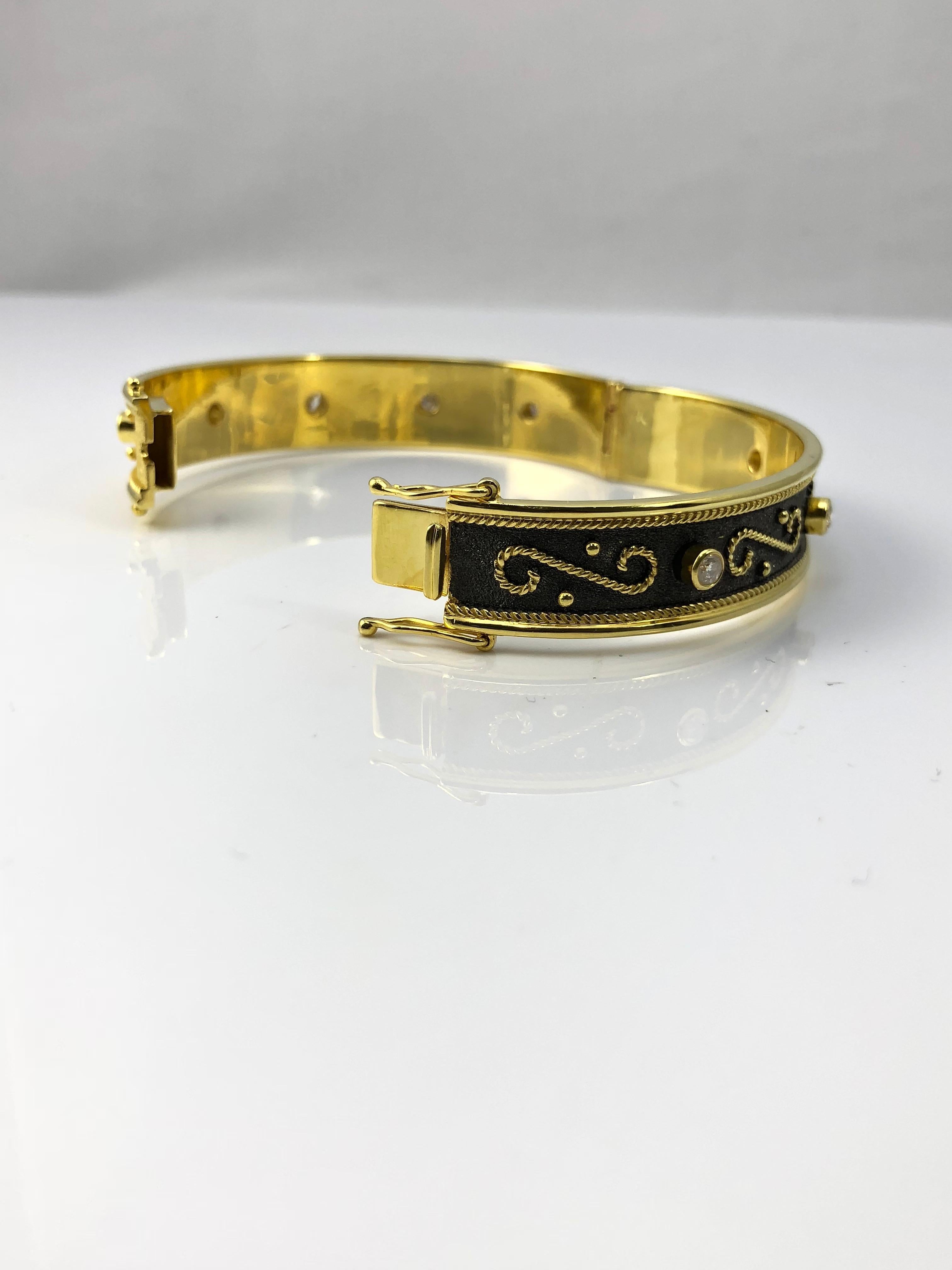 Round Cut Georgios Collections 18 Karat Yellow Gold Diamond Bracelet Two Tone Reversible  For Sale