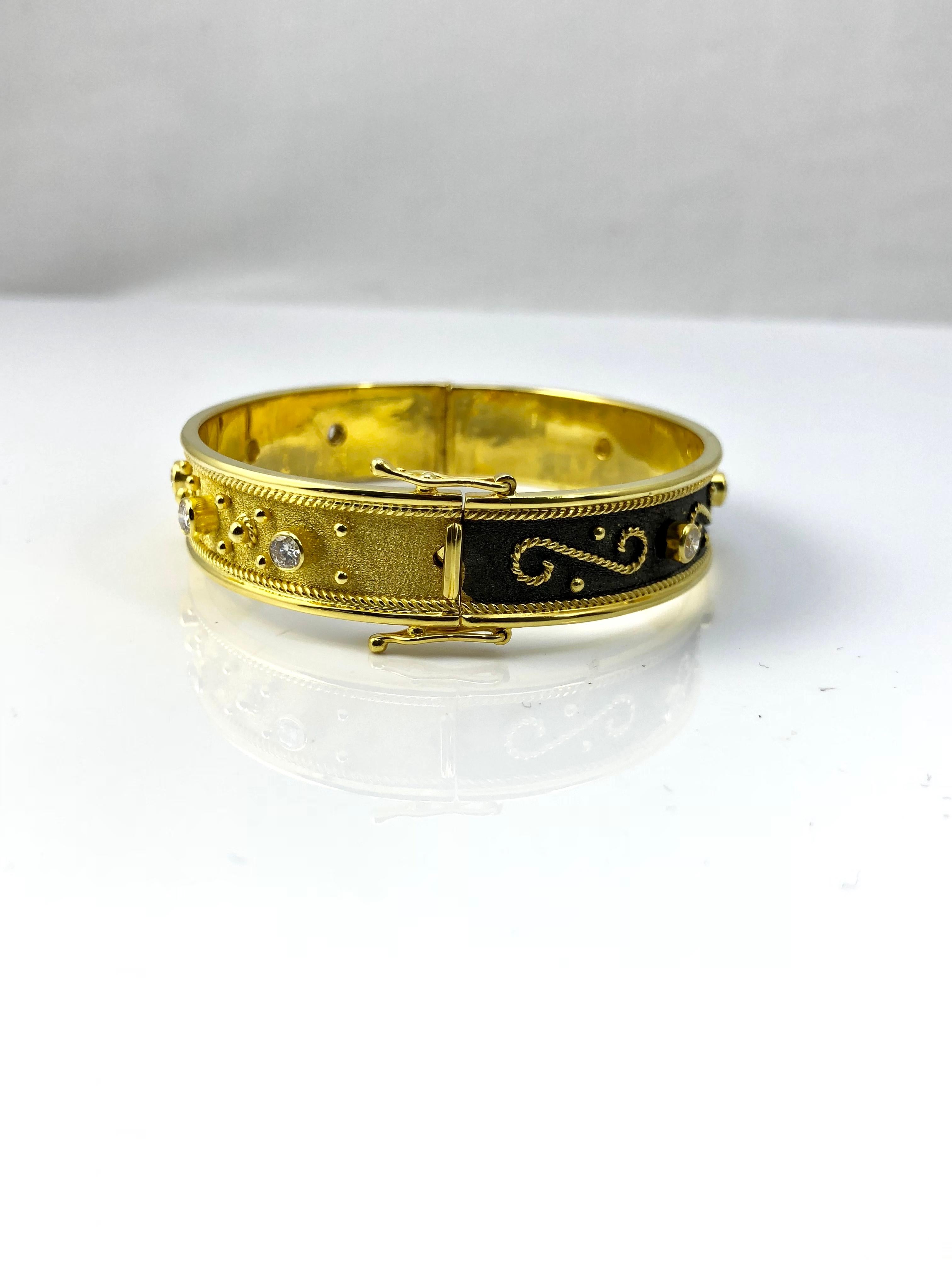 Georgios Collections 18 Karat Yellow Gold Diamond Bracelet Two Tone Reversible  In New Condition For Sale In Astoria, NY