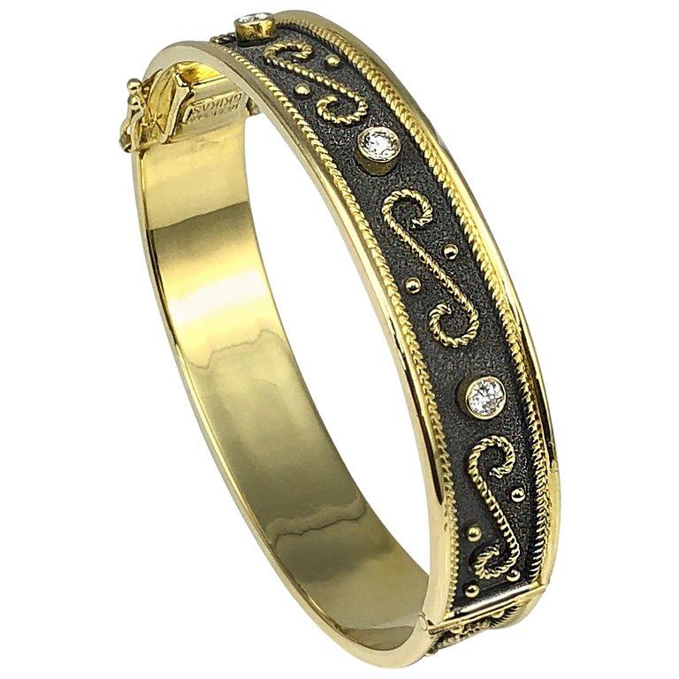 Georgios Kollektionen 18 Karat Gelbgold Diamant Zweifarbig Granuliertes Armband im Angebot 2