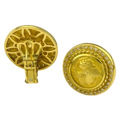 Georgios Collections 18 Karat Gelbgold Diamantmünze-Ohrstecker von Athina