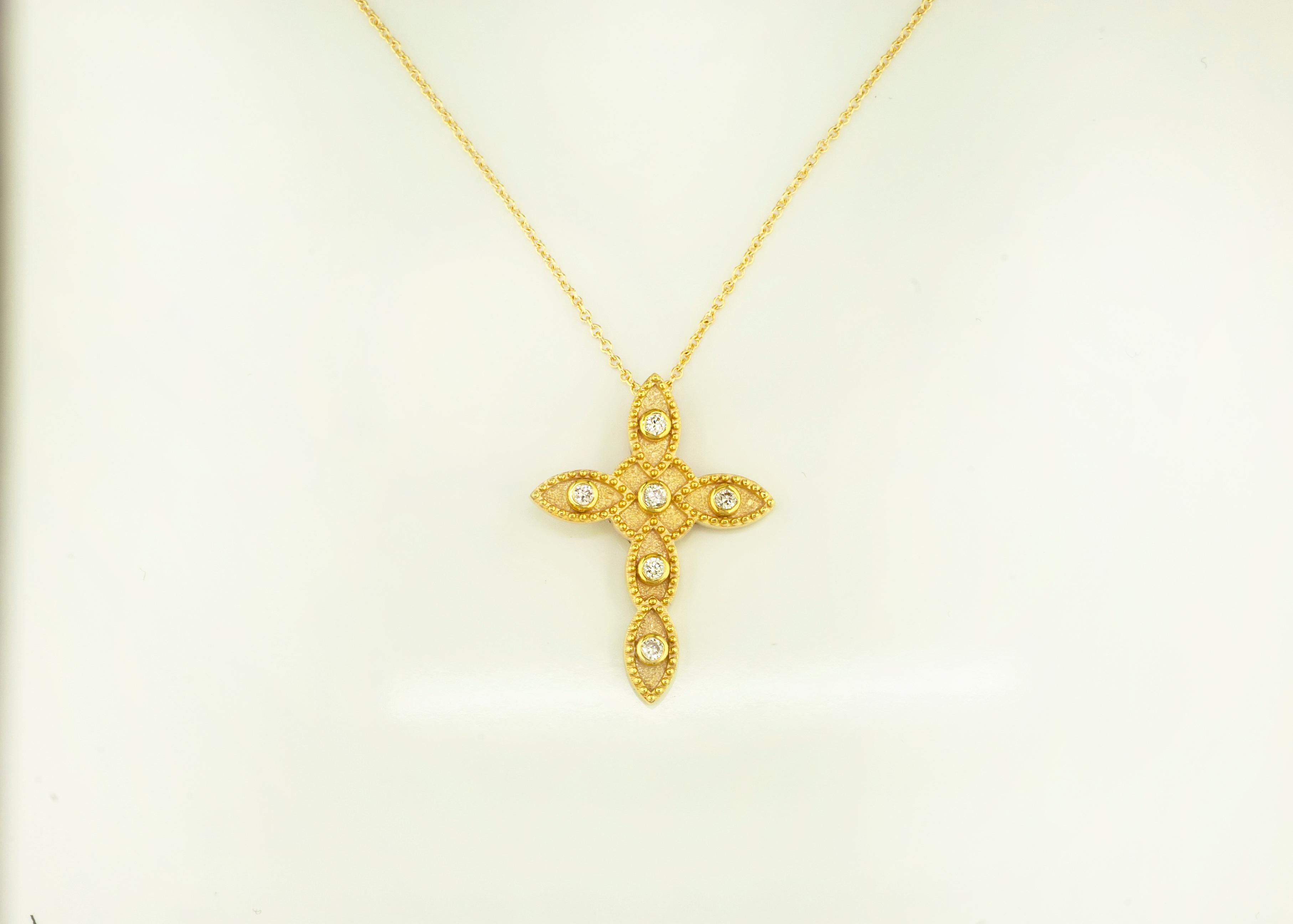 Georgios Kollektionen 18 Karat Gelbgold Diamant-Kreuz und Kette Halskette im Angebot 7