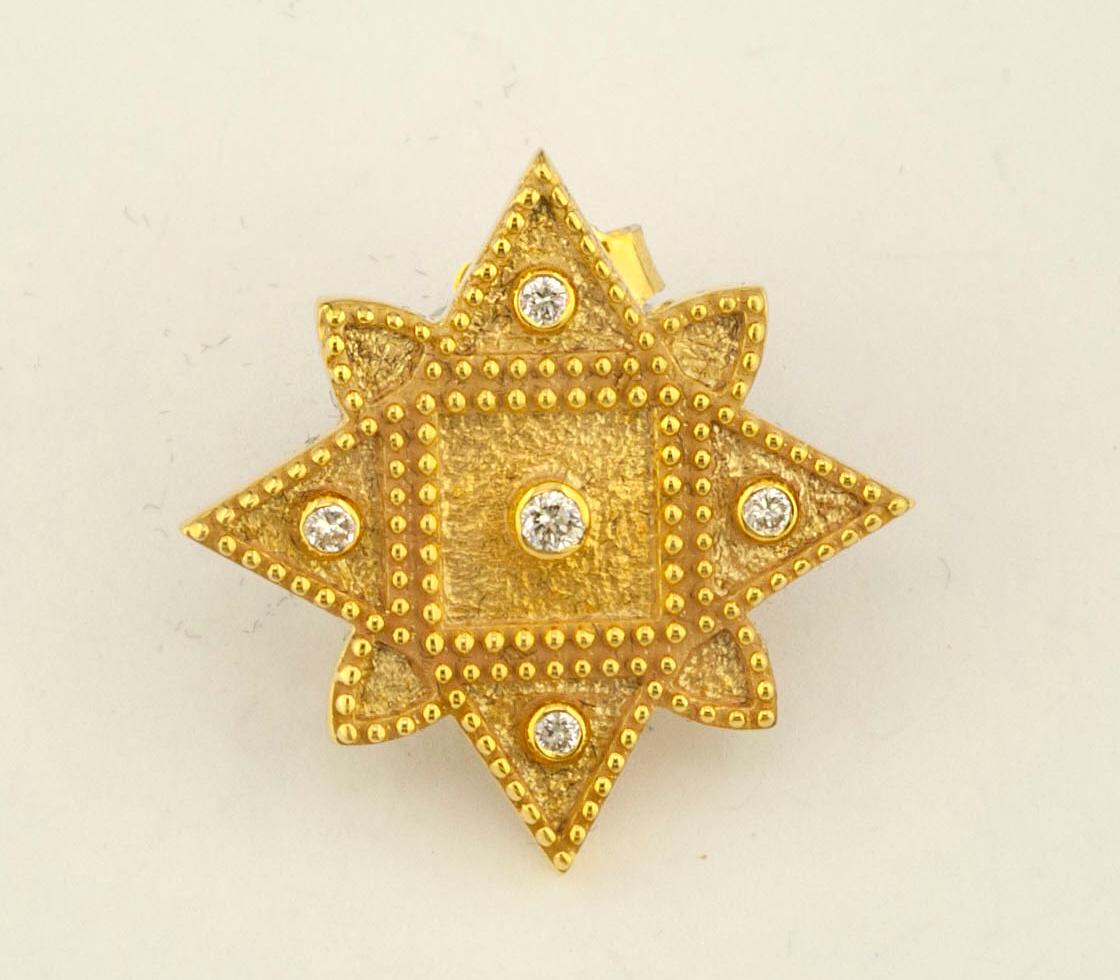 Georgios Kollektionen 18 Karat Gelbgold Diamant Geometrische Stern-Ohrstecker (Brillantschliff) im Angebot