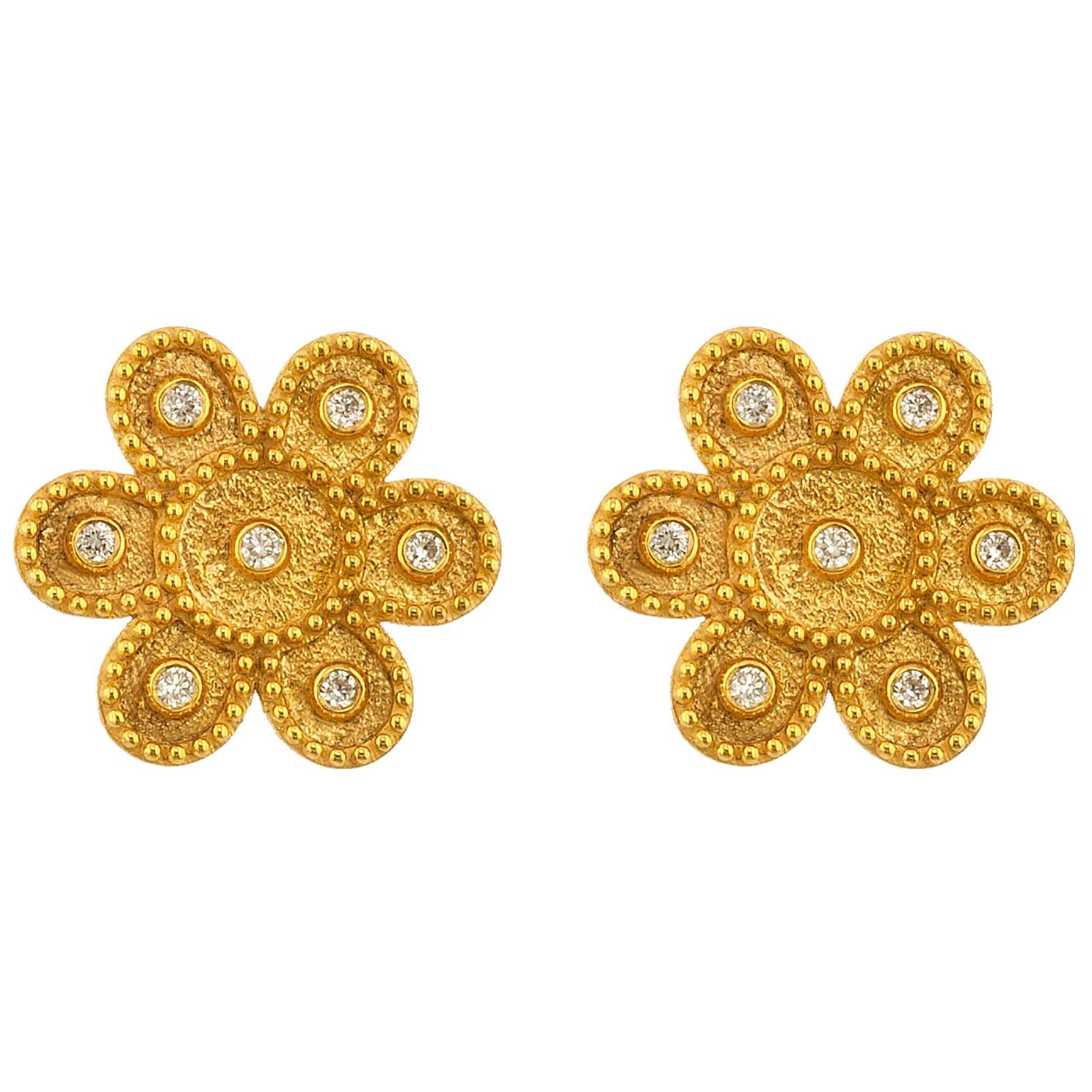 Georgios Collections Clous d'oreilles à fleurs rondes en or jaune 18 carats et diamants