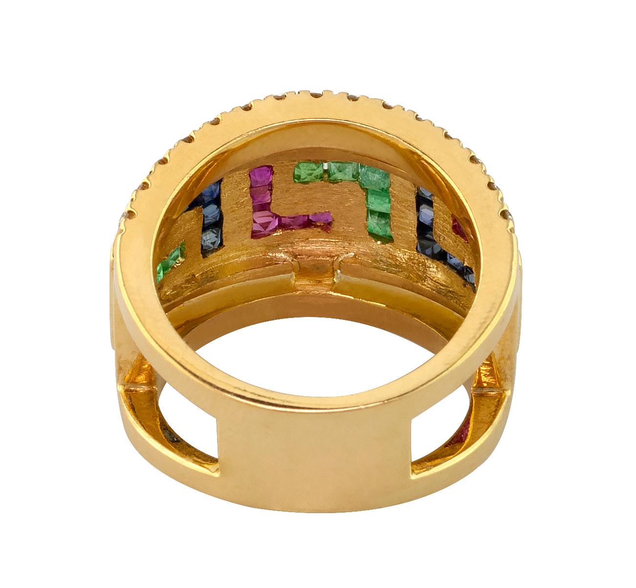 Greco classico Anello chiave in oro giallo 18 carati con diamante, zaffiro, rubino e smeraldo di Georgios Collections in vendita