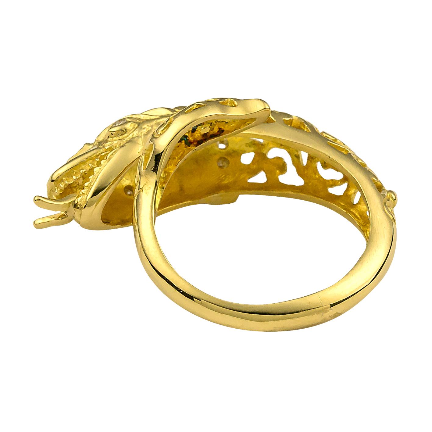 Byzantine Georgios Collections 18 Karat Yellow Gold Diamond Snake Ring Carved by Hand For Sale