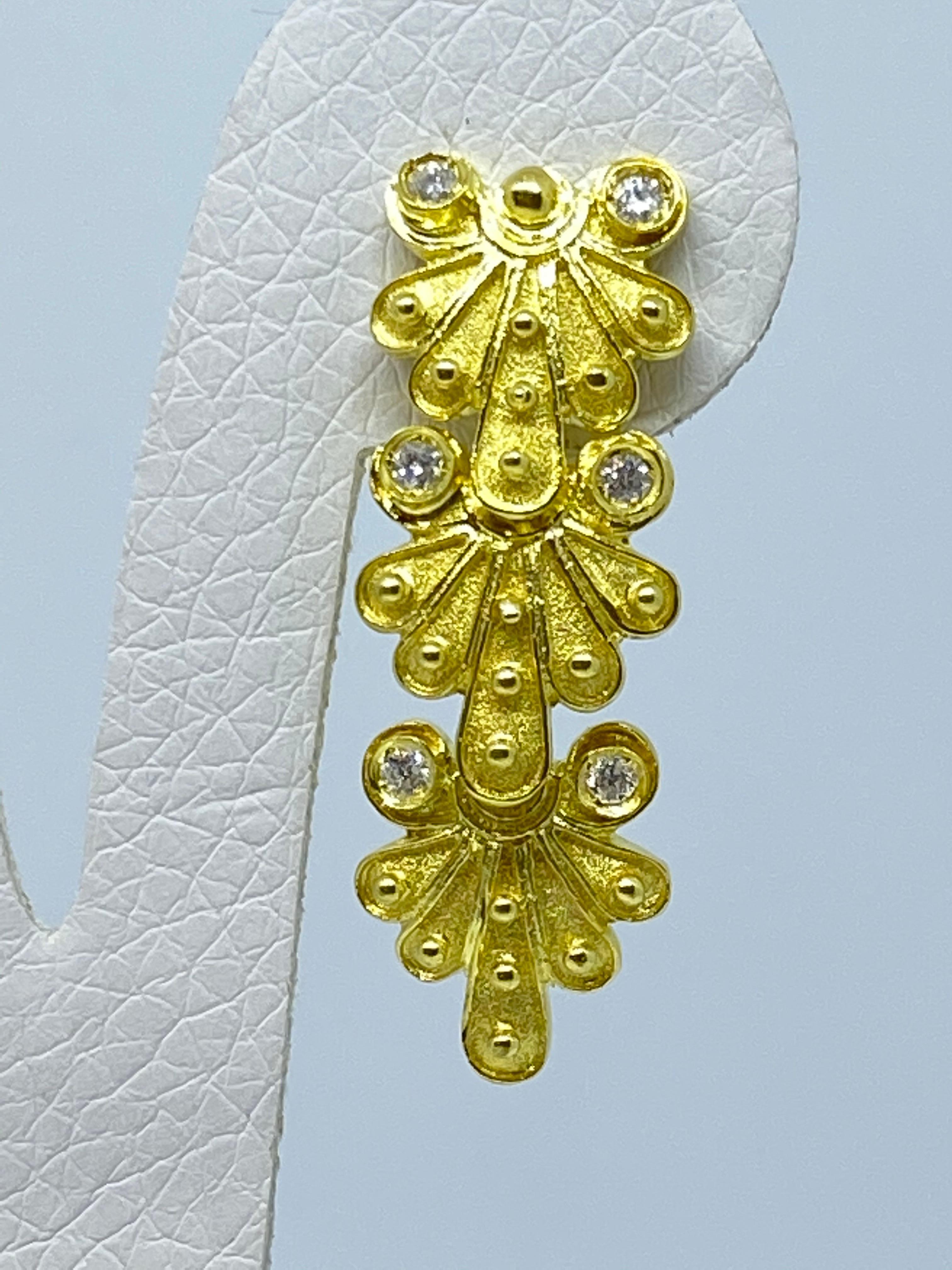 Georgios Collections Boucles d'oreilles en goutte en or jaune 18 carats avec diamants et perles des mers du Sud en vente 4