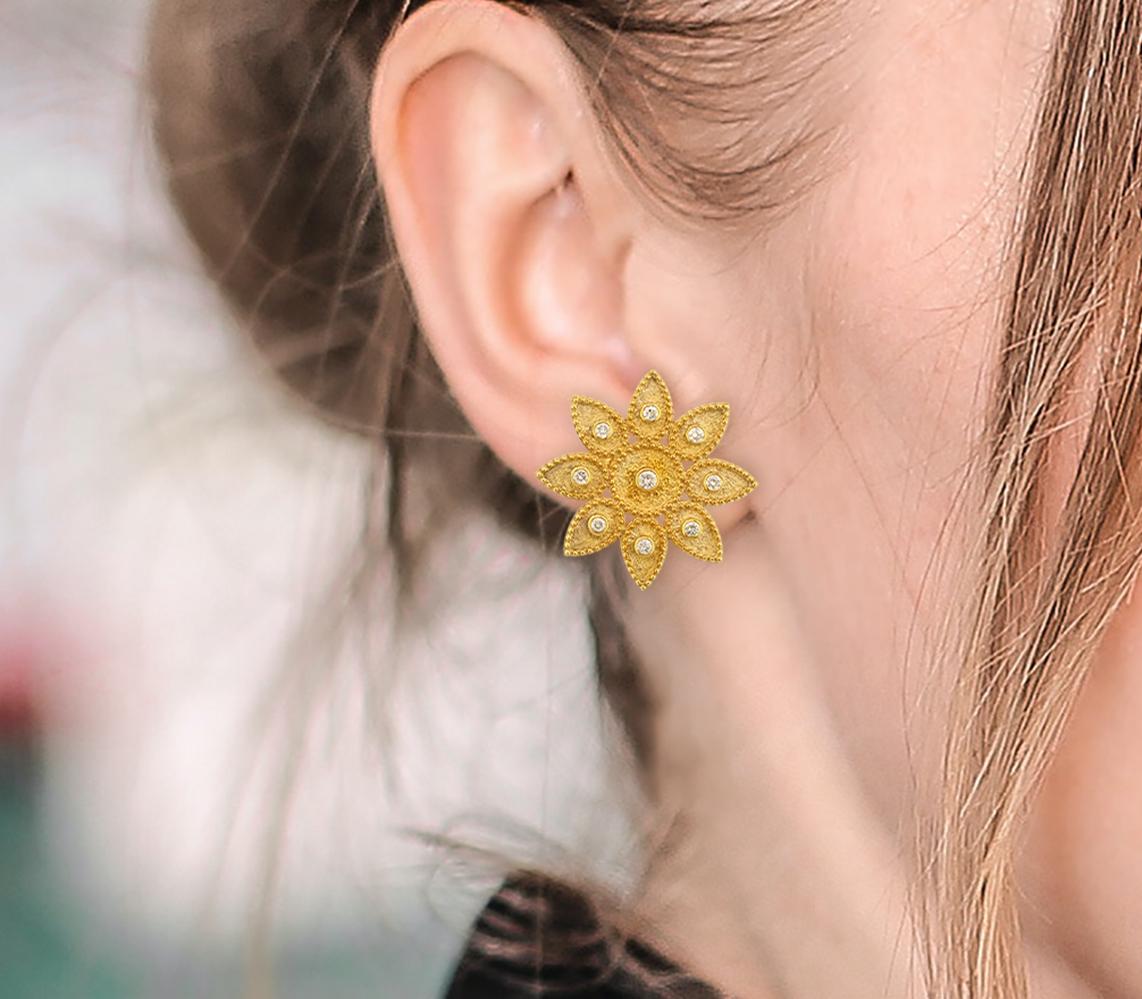 Round Cut Georgios Collections 18 Karat Yellow Gold Diamond Sunburst Stud Round Earrings For Sale