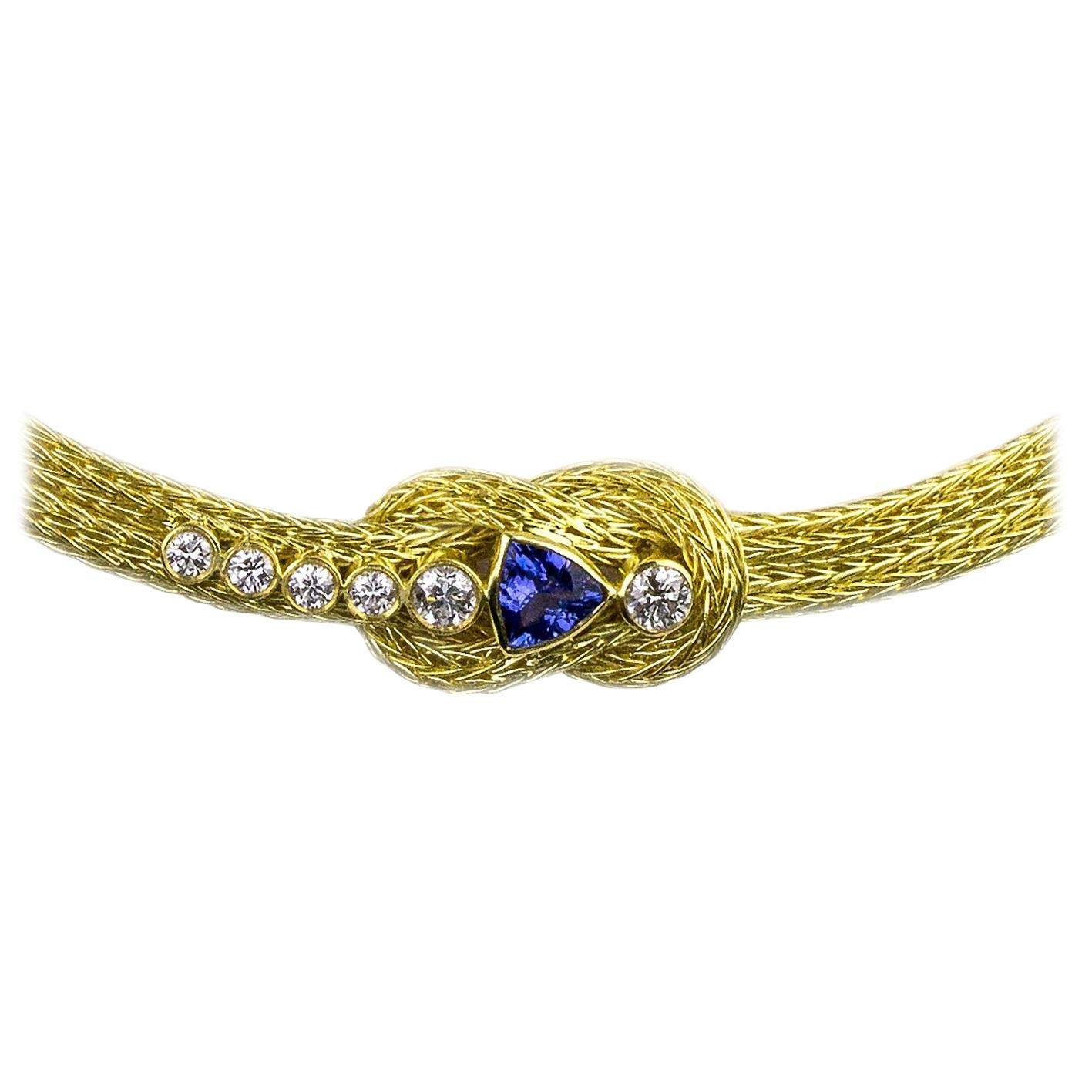 Georgios Collections Collar de Cuerda Nudo Diamante Tanzanita Oro Amarillo 18 Kilates en venta
