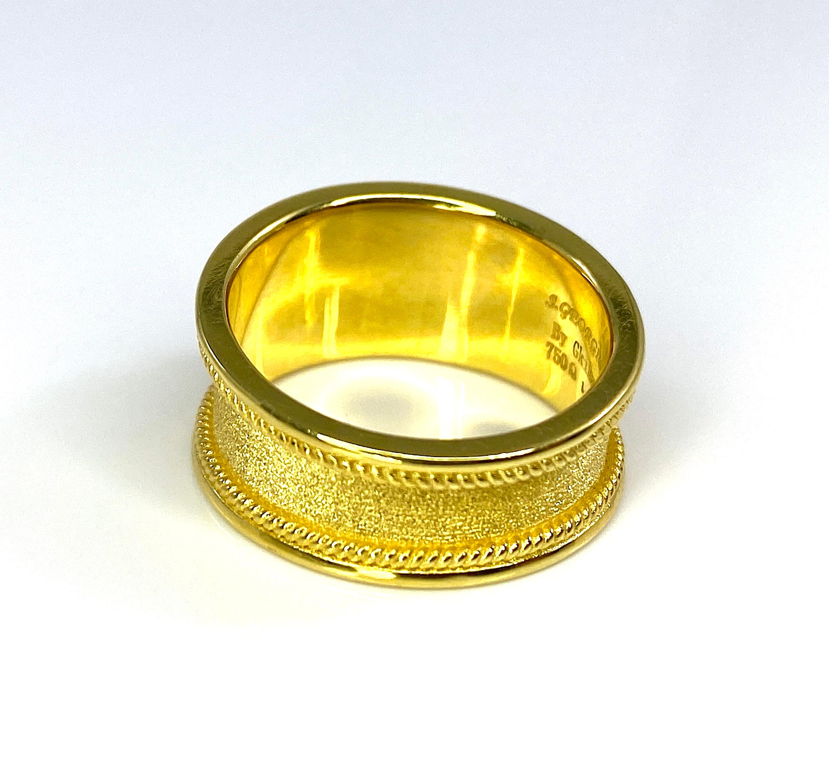 Georgios Collections Ring aus 18 Karat Gelbgold mit Smaragd und weißem Diamanten für Damen oder Herren im Angebot