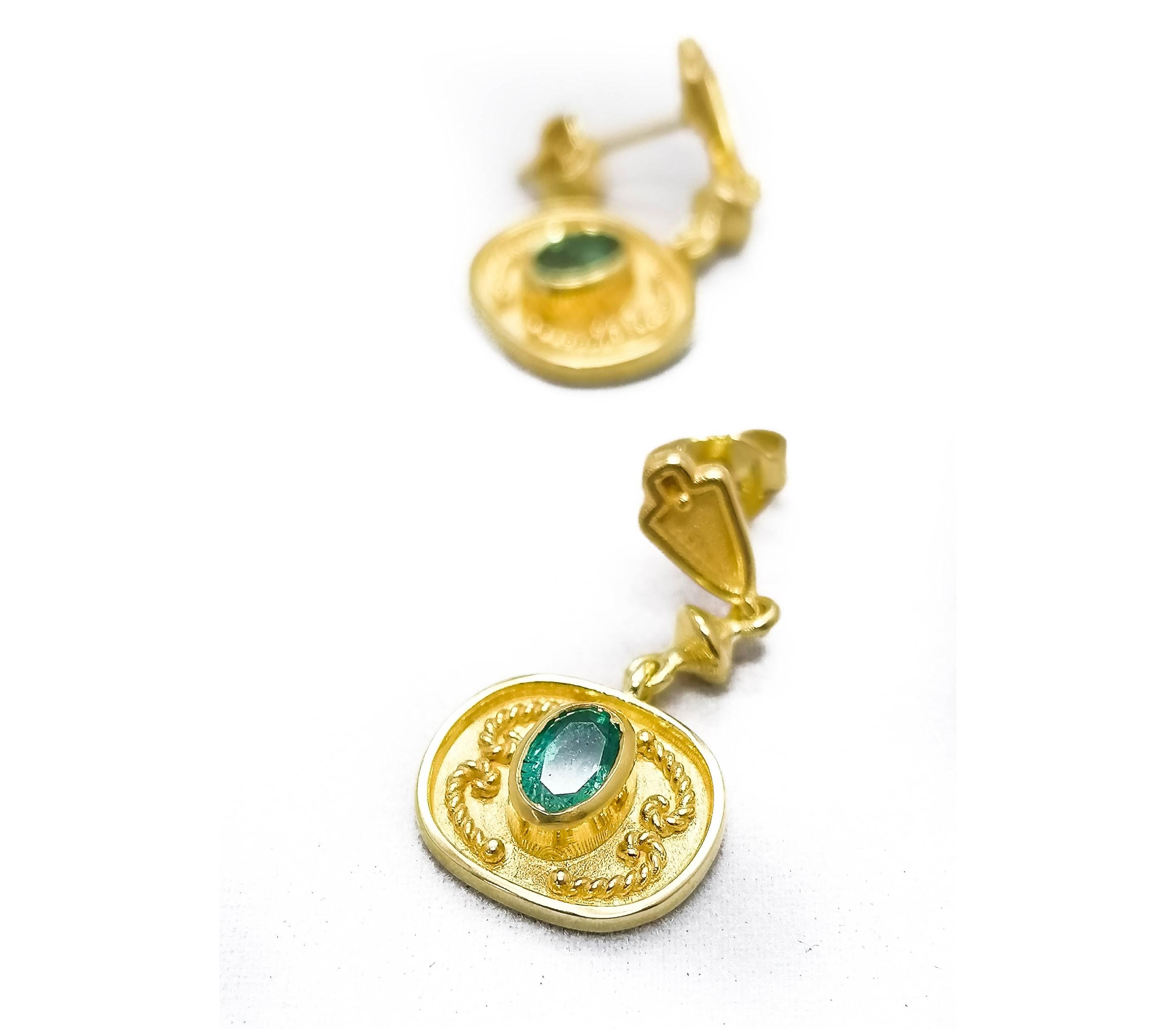 Byzantine Georgios Collections 18 Karat Yellow Gold Emerald Etruscan-Style Drop Earrings For Sale