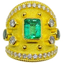 Georgios Kollektionen 18 Karat Gelbgold Smaragd Multi-Color Diamant-Ring