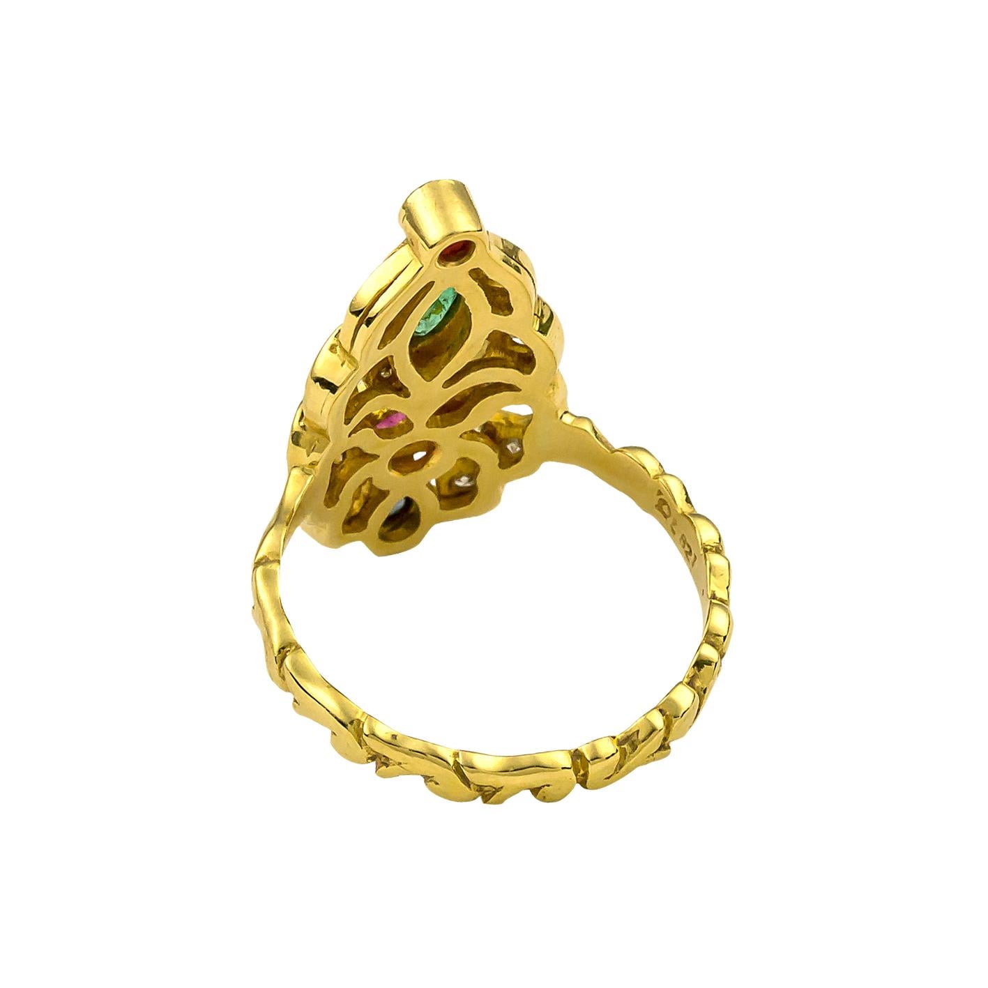 Georgios Collections Ring aus 18 Karat Gelbgold mit Smaragd, Rubin und Saphir im Zustand „Neu“ im Angebot in Astoria, NY