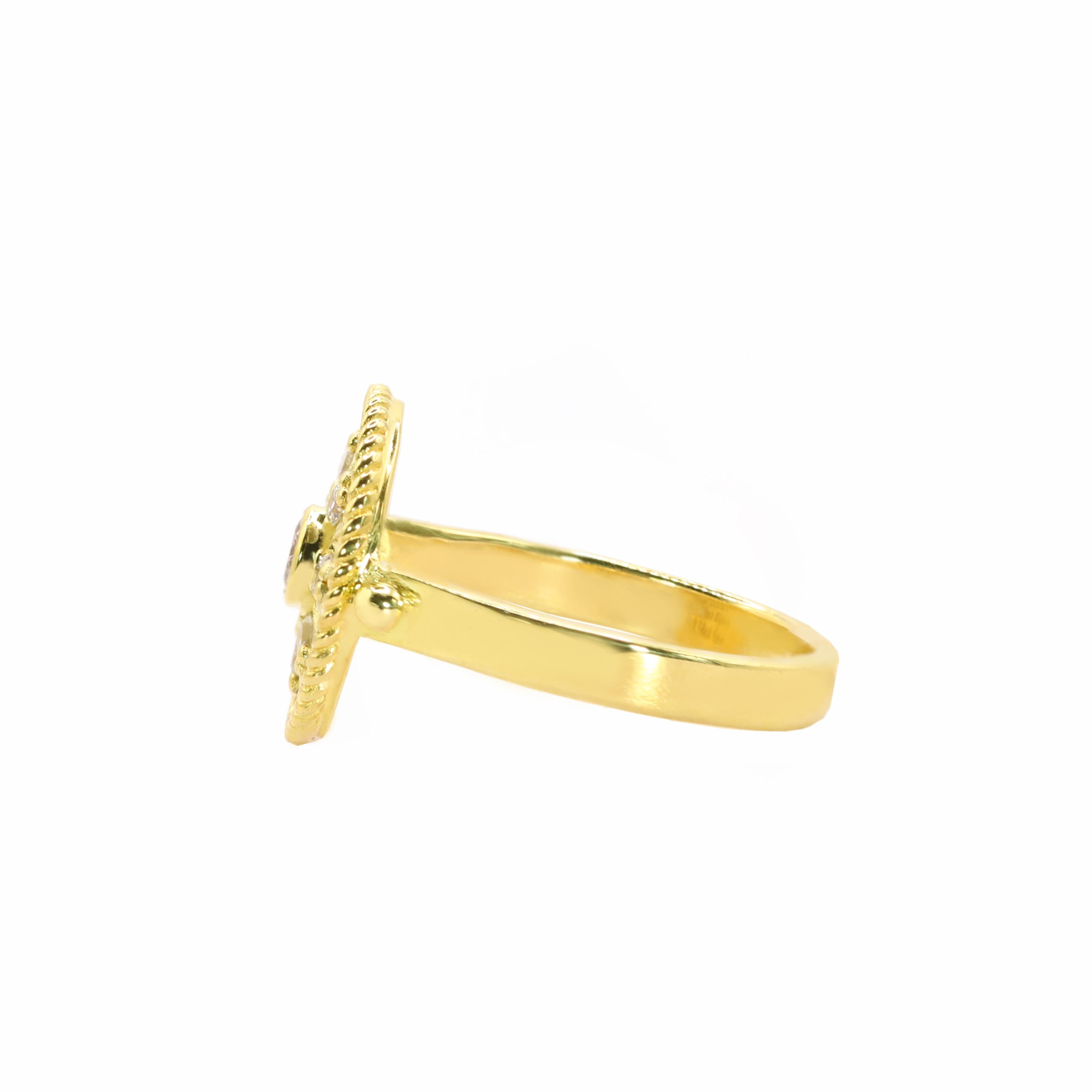 Bizantino Georgios Collections 18 Karat Yellow Gold Flower Diamond Ring with Black Rhodium in vendita