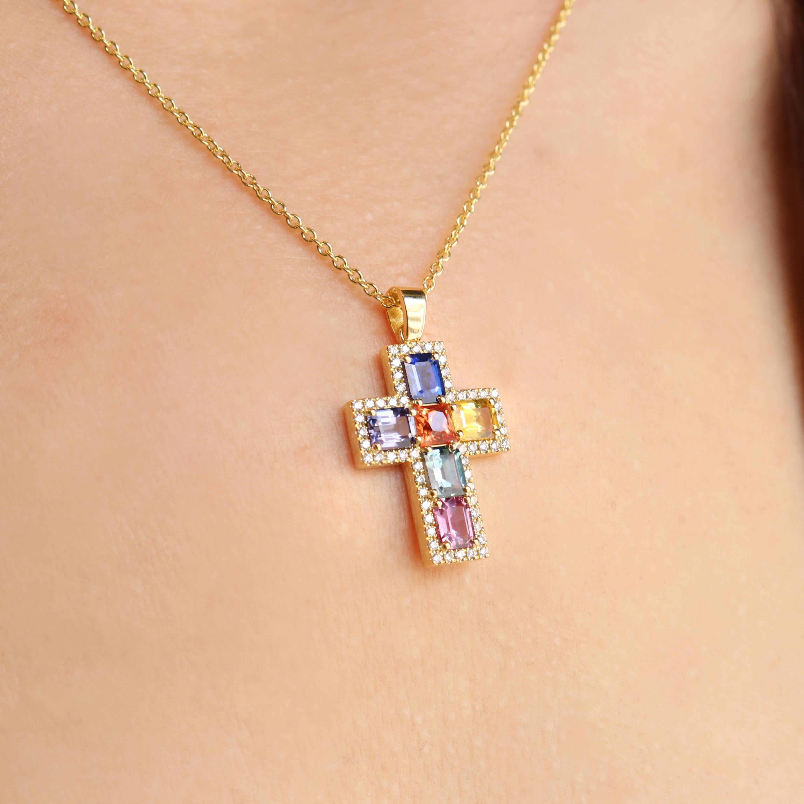 Georgios Collections Croix en or jaune 18 carats avec saphirs et diamants en vente 6