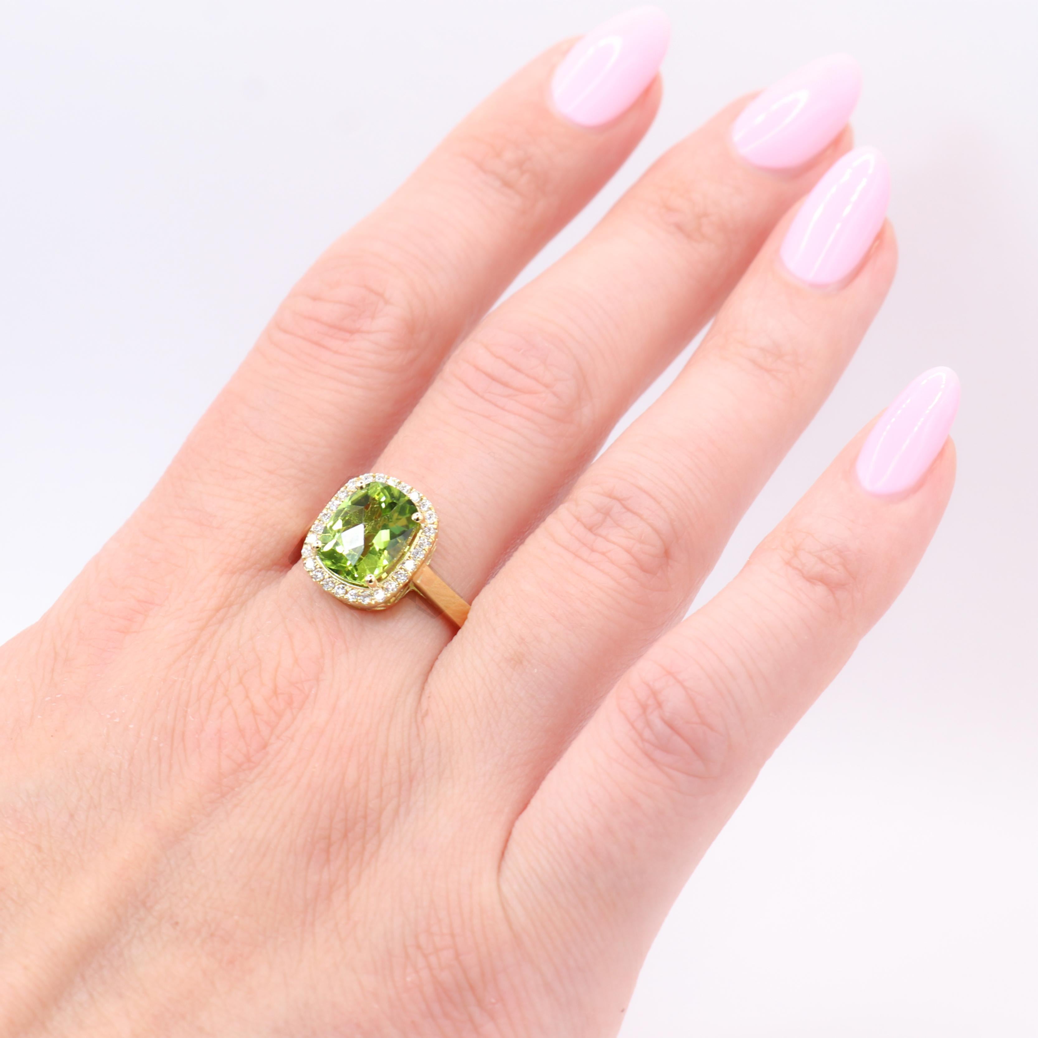 Georgios Collections 18 Karat Yellow Gold Peridot Ring with Diamond Bezel For Sale 4