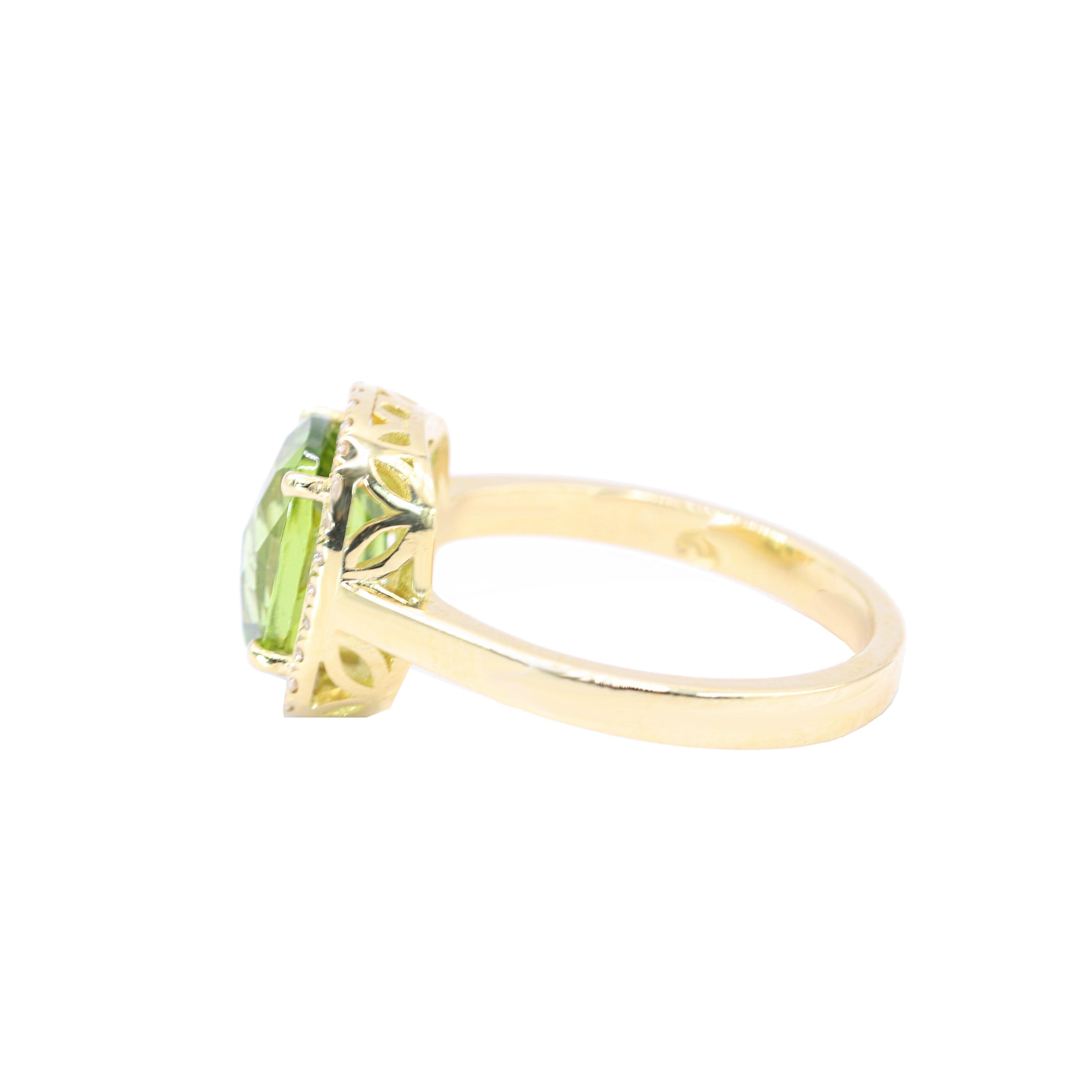 Contemporary Georgios Collections 18 Karat Yellow Gold Peridot Ring with Diamond Bezel For Sale
