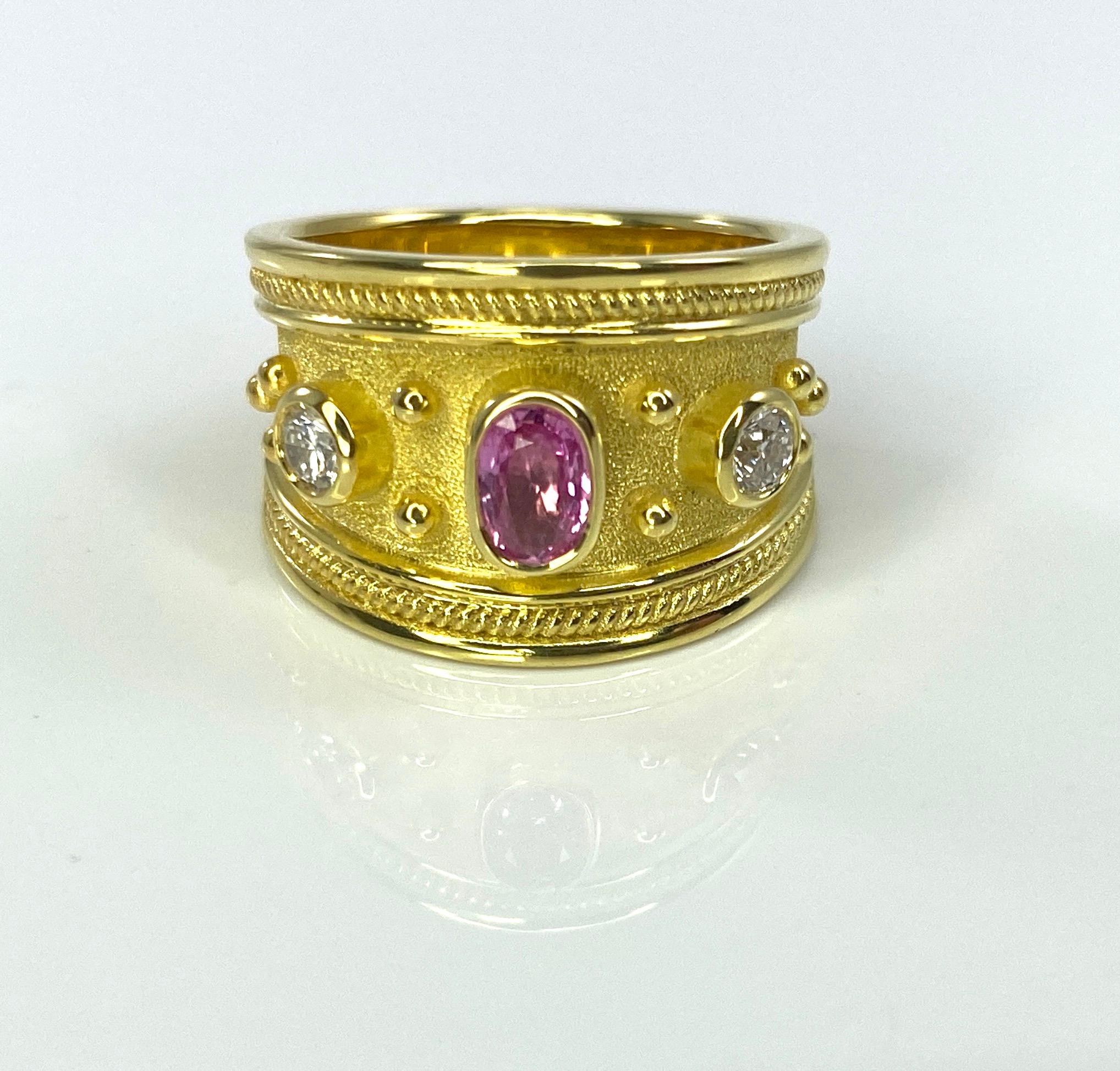 Georgios Kollektionen Ring aus 18 Karat Gelbgold mit rosa Turmalin und Diamant  (Byzantinisch) im Angebot