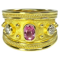 Georgios Kollektionen Ring aus 18 Karat Gelbgold mit rosa Turmalin und Diamant 
