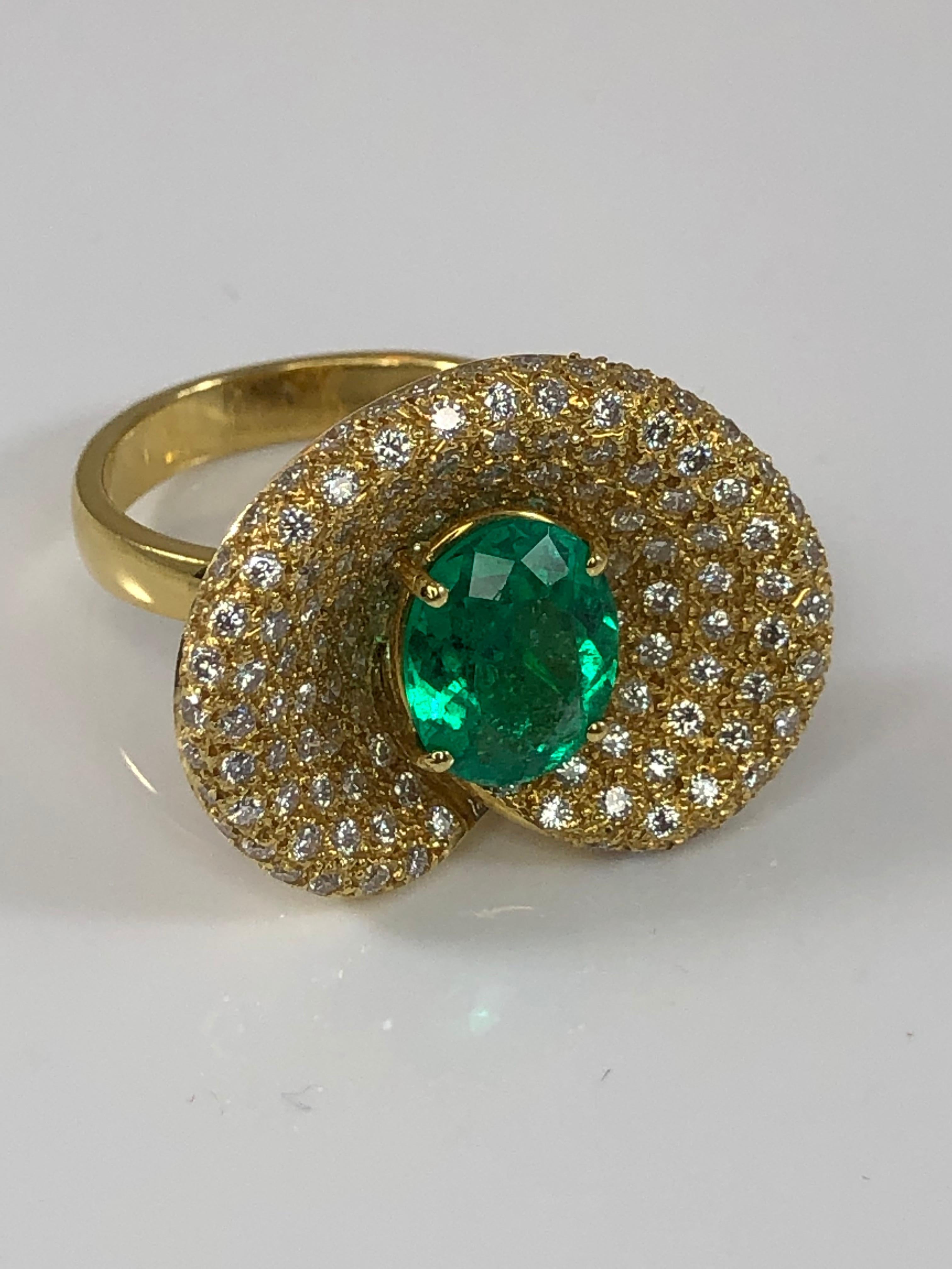 Georgios Collections 18 Karat Yellow Gold Ring with an Oval Emerald and Diamonds For Sale 3