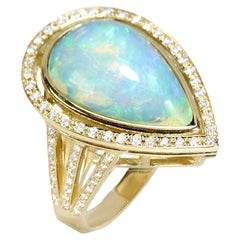 Anello Georgios Collections in oro giallo 18 carati con opale pera e diamanti