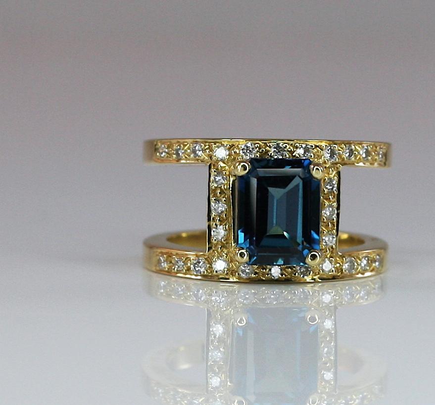 Georgios Collections 18 Karat Yellow Gold London Blue Topaz and Diamonds Ring For Sale 5