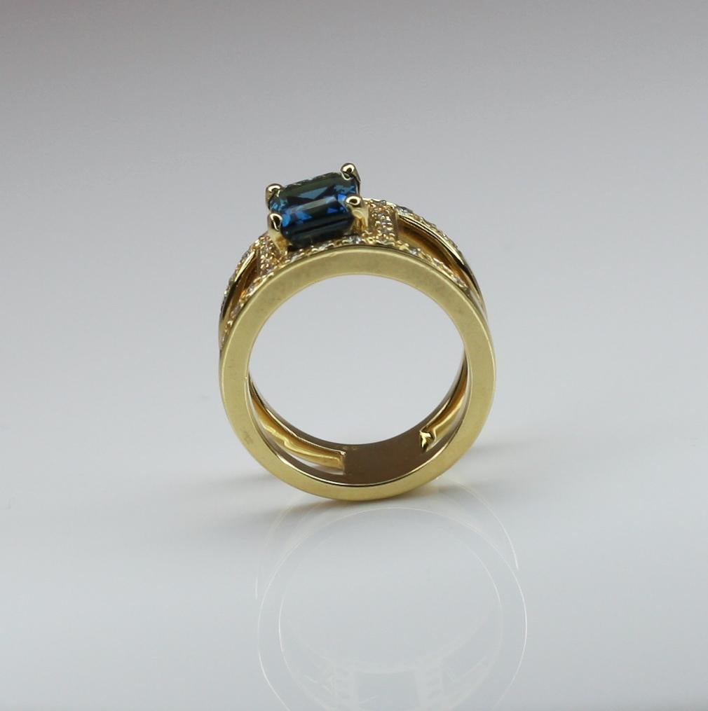 Georgios Collections 18 Karat Yellow Gold London Blue Topaz and Diamonds Ring For Sale 6