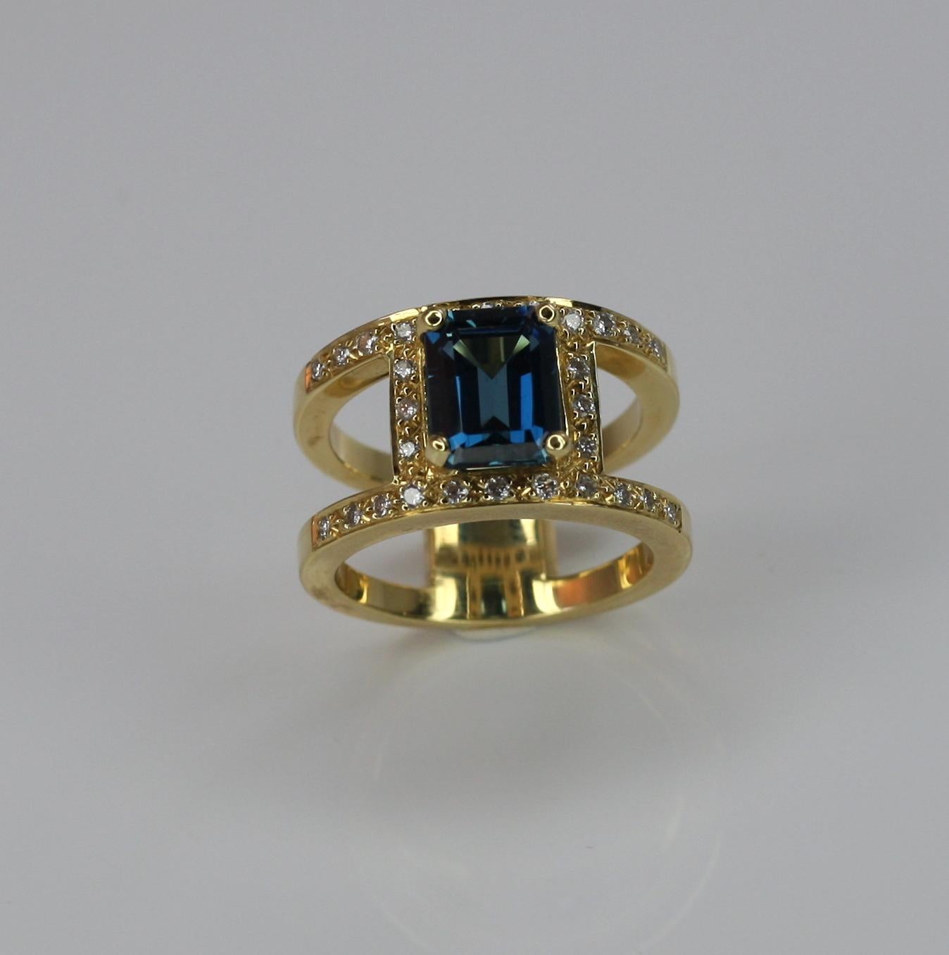 Georgios Collections 18 Karat Yellow Gold London Blue Topaz and Diamonds Ring For Sale 4