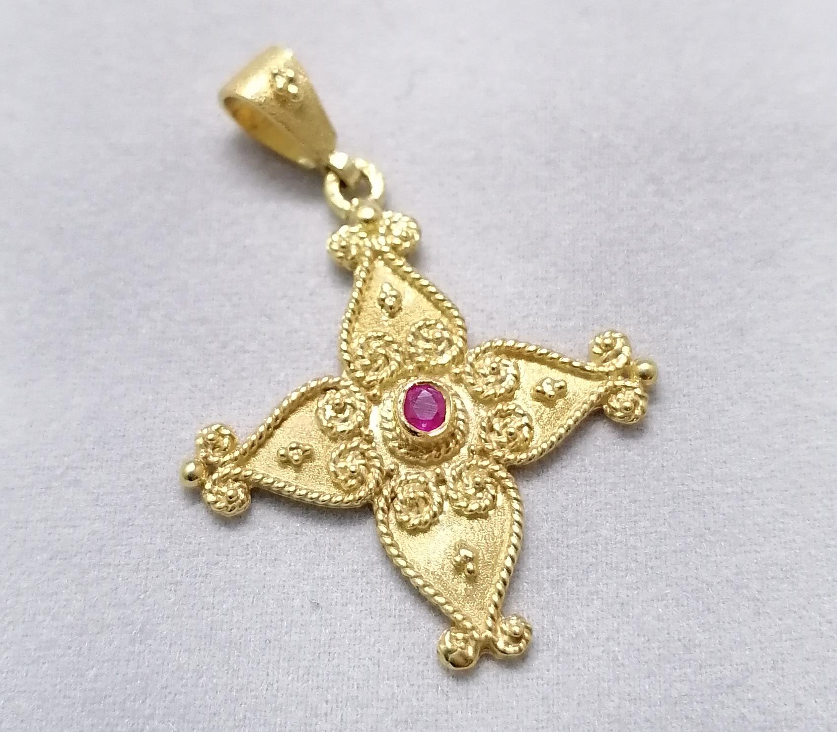 Georgios Collections 18 Karat Yellow Gold Ruby Byzantine Style Cross 12